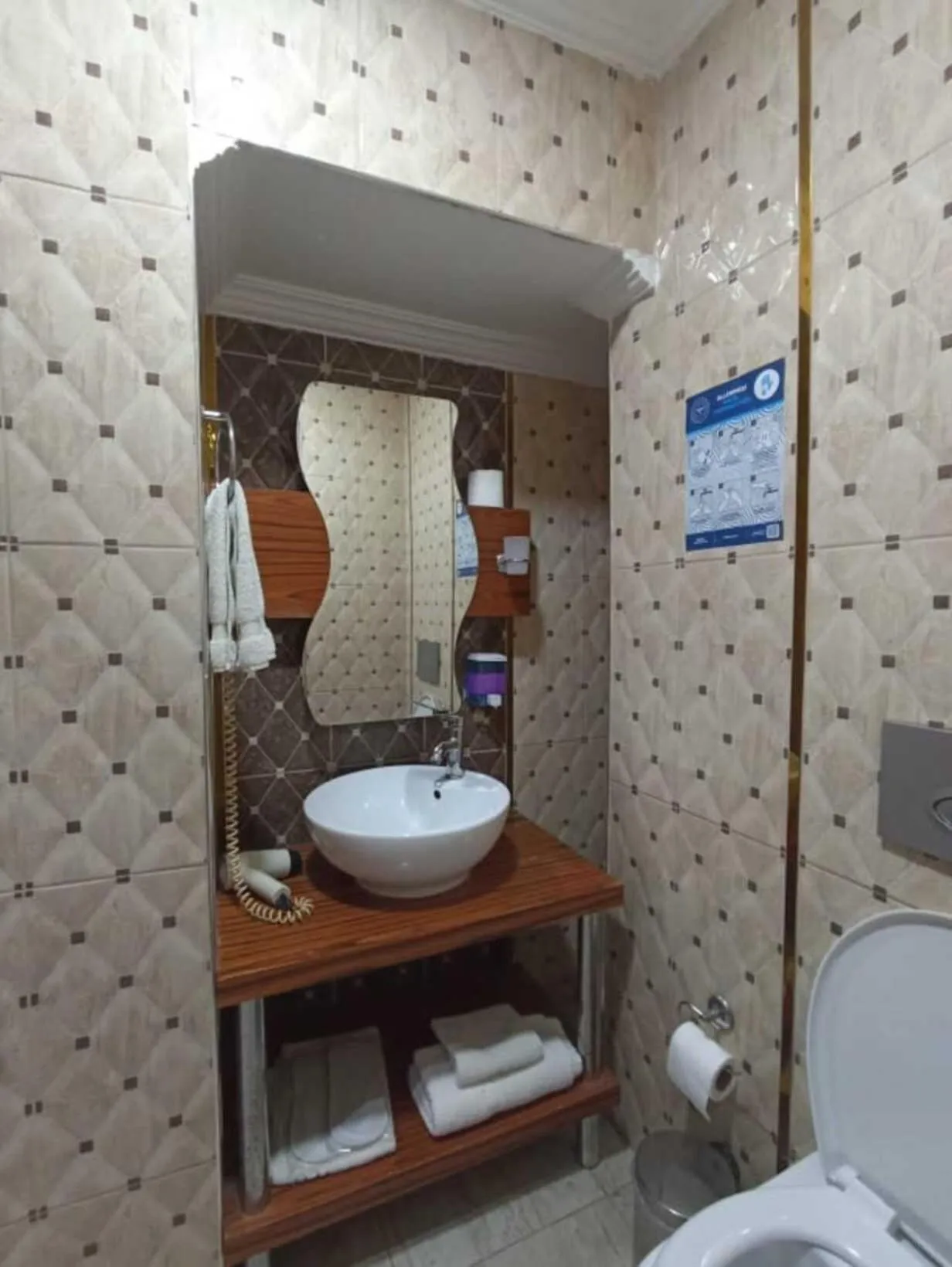 Shower in Adalı Hotel & Suites