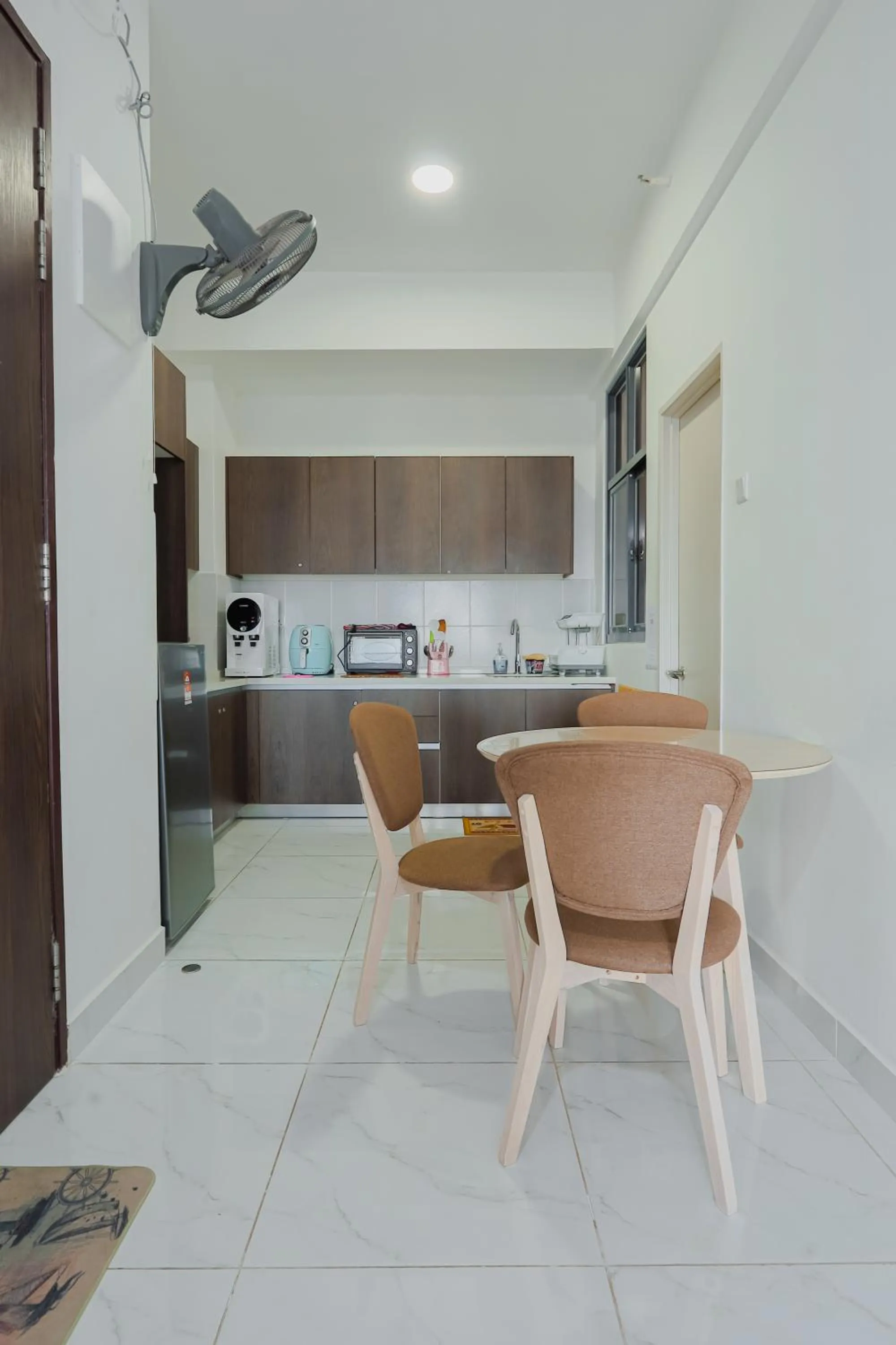 Kitchen or kitchenette in AAIRA Troika Residence,Kota Bharu