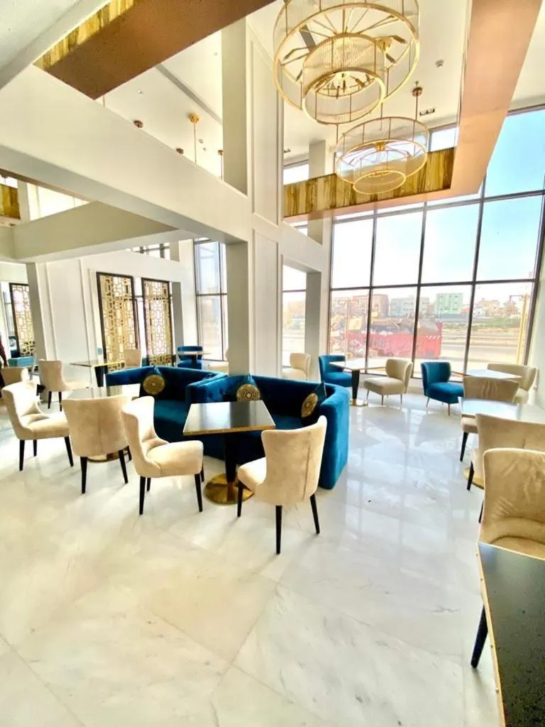 Restaurant/places to eat in Iris Boutique Jazan