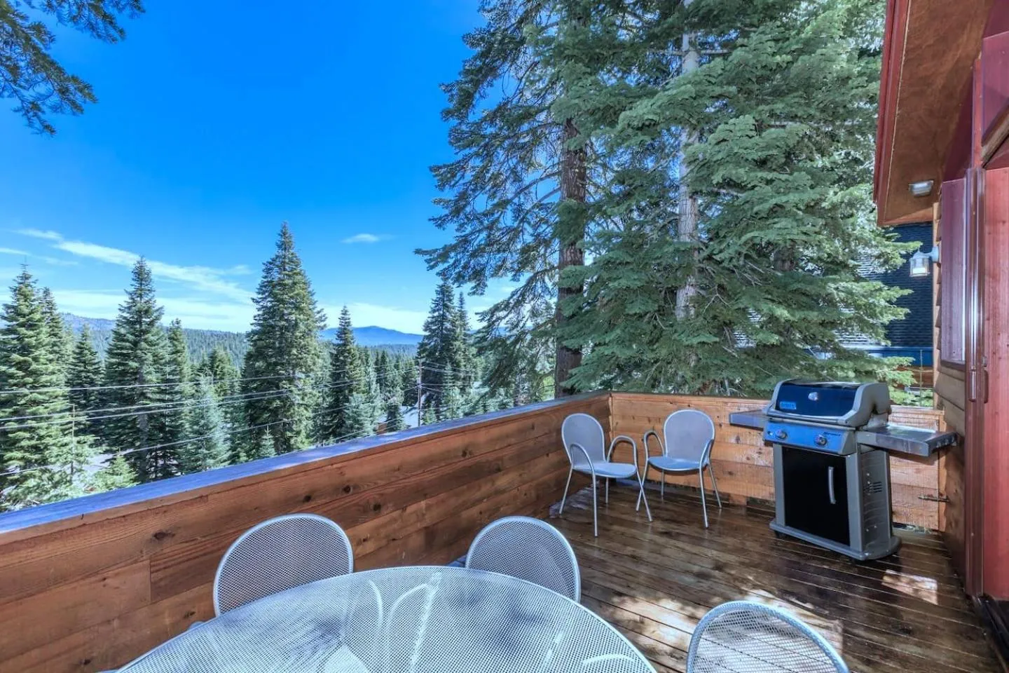 Balcony/Terrace in Tahoe Donner Luxury, Sleeps 14, Hot tub, 3100 sqft