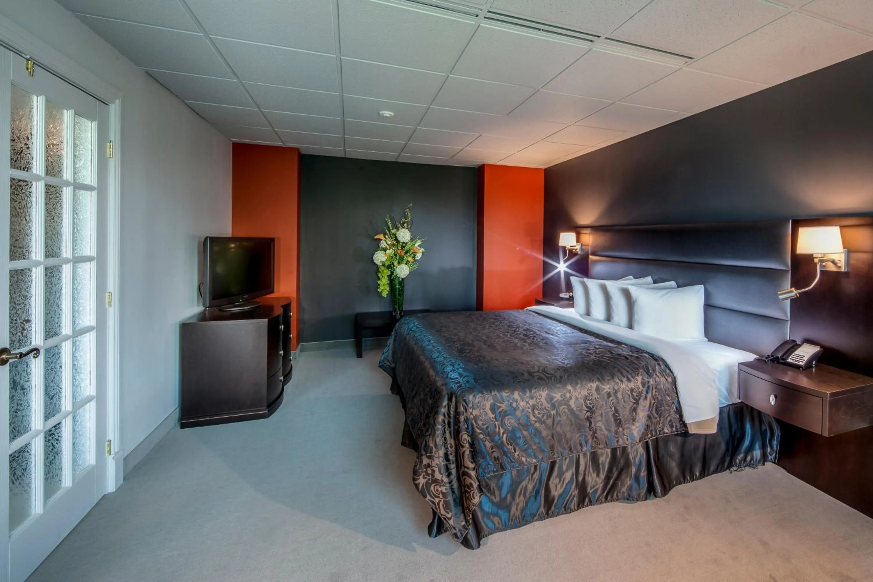 Bed in Hôtel Château Joliette