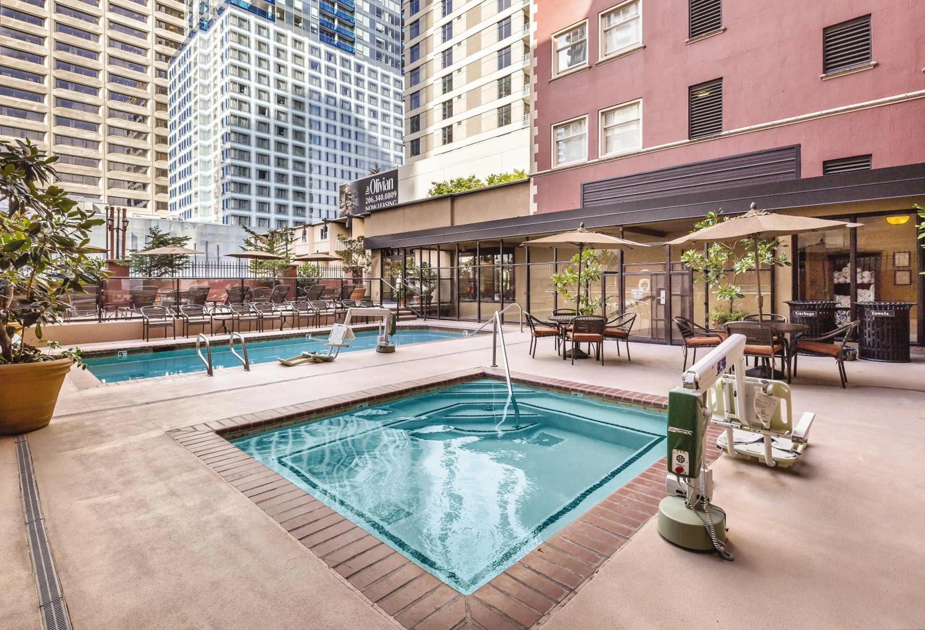 Swimming pool in WorldMark Seattle - The Camlin