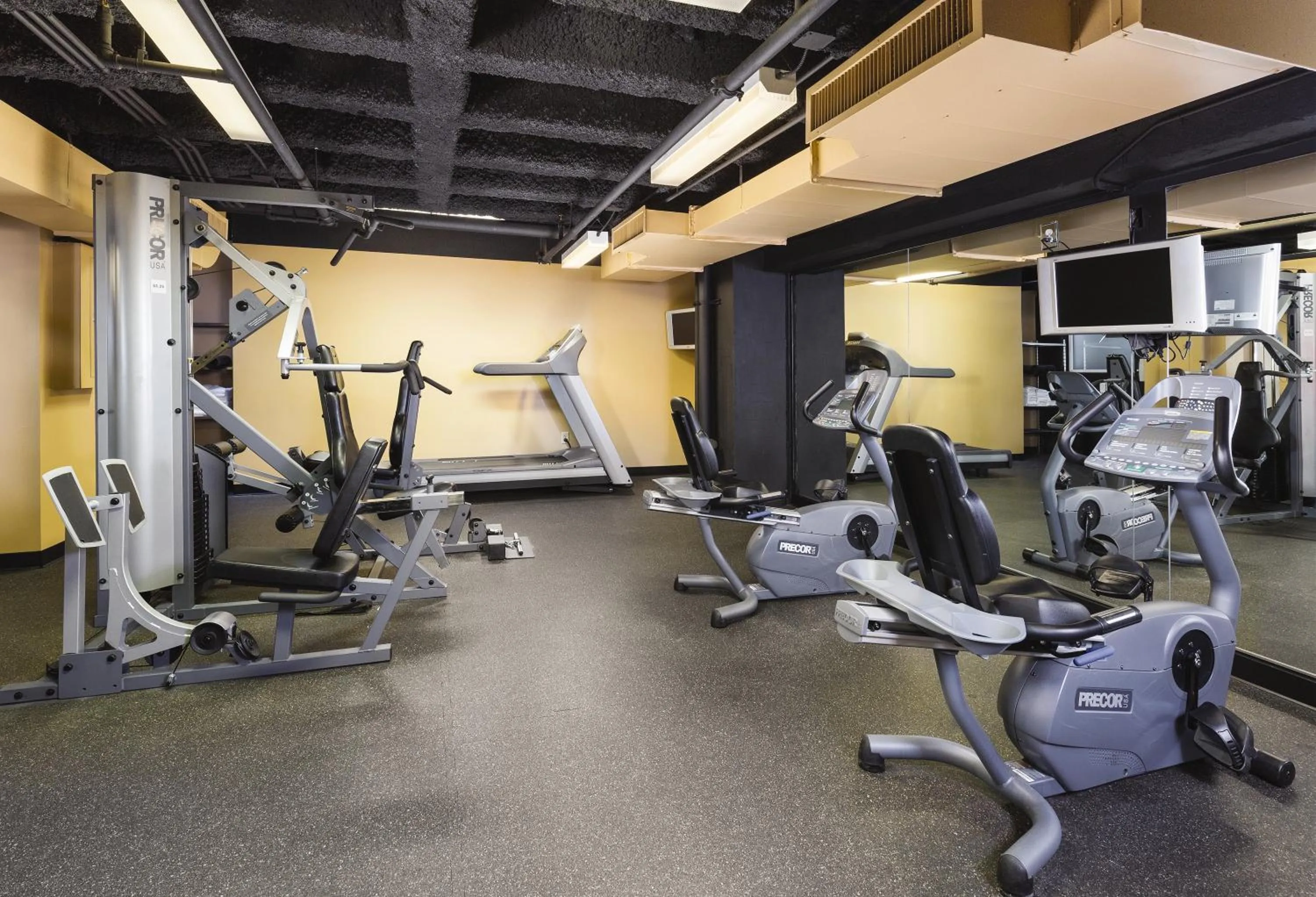 Fitness centre/facilities in WorldMark Seattle - The Camlin