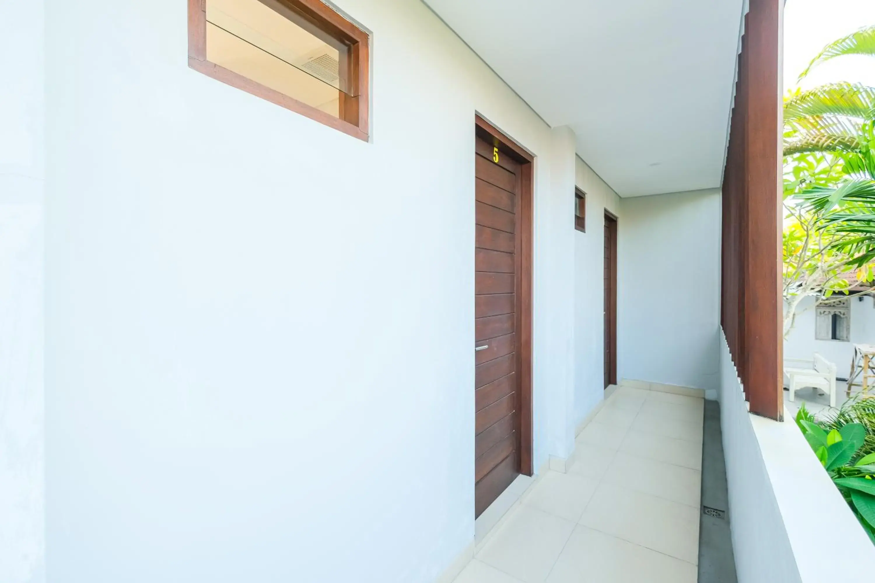 Property building in Dharma Guest House Seminyak RedPartner Property building in Dharma Guest House Seminyak RedPartner