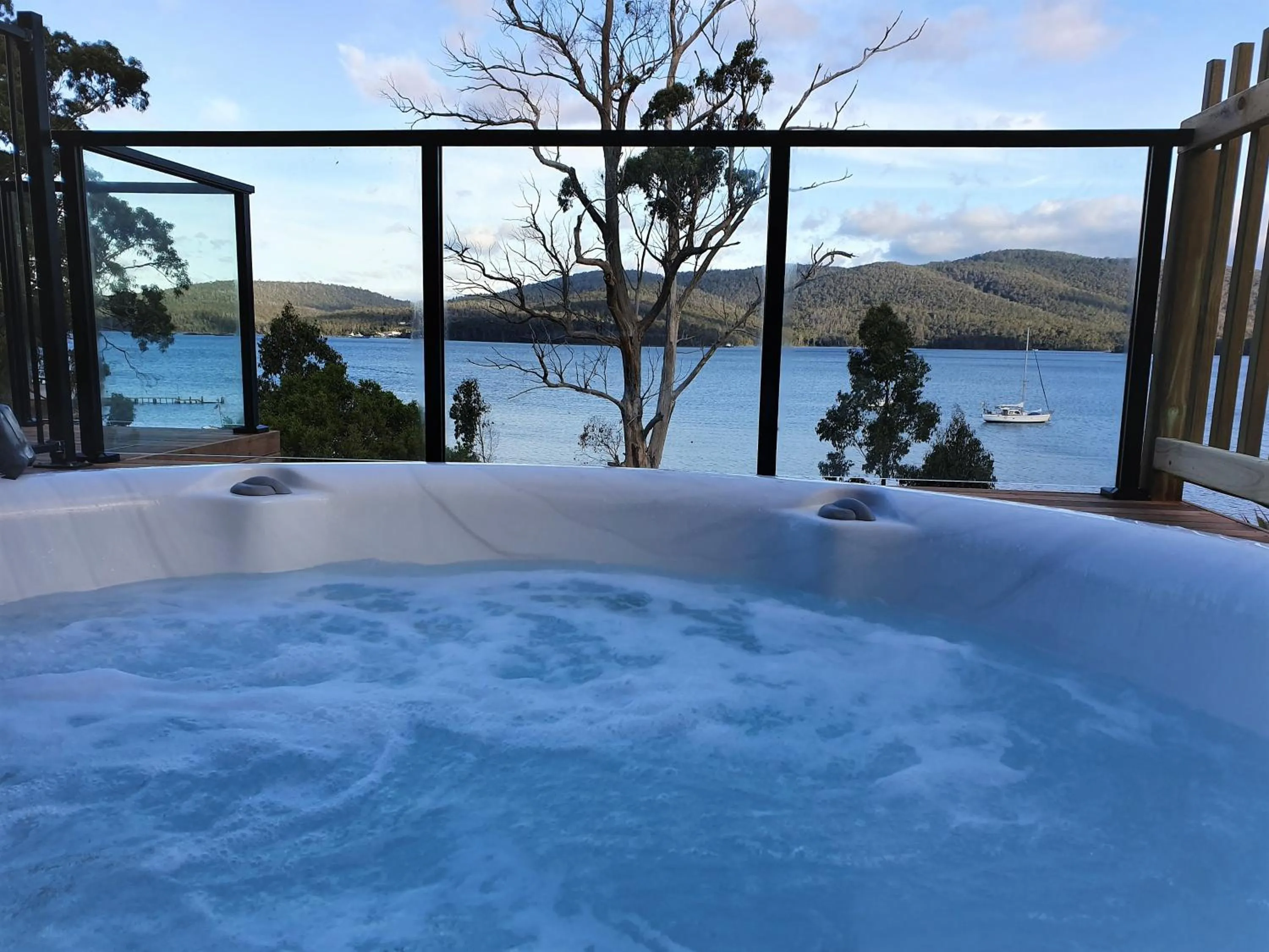 Natural landscape in The Beach House- private jacuzzi and wood fire!