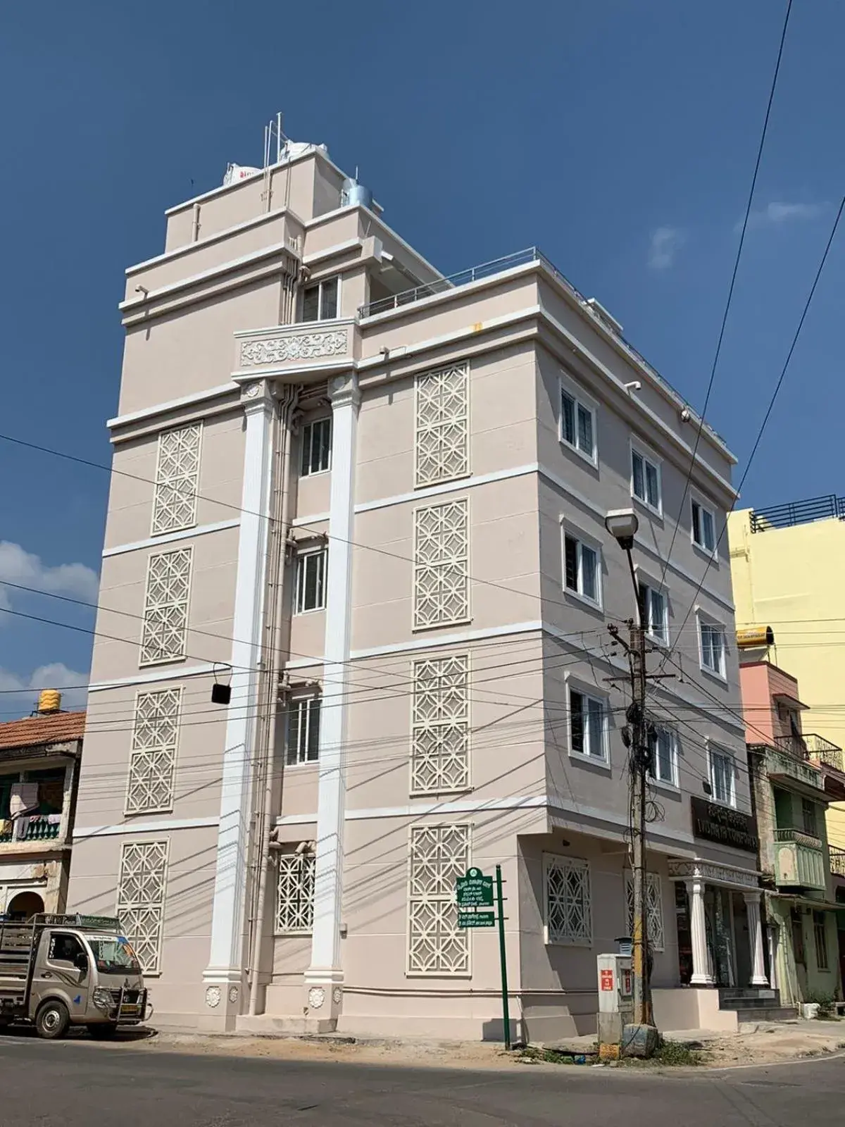 Property building in Vismaya Comforts Property building in Vismaya Comforts