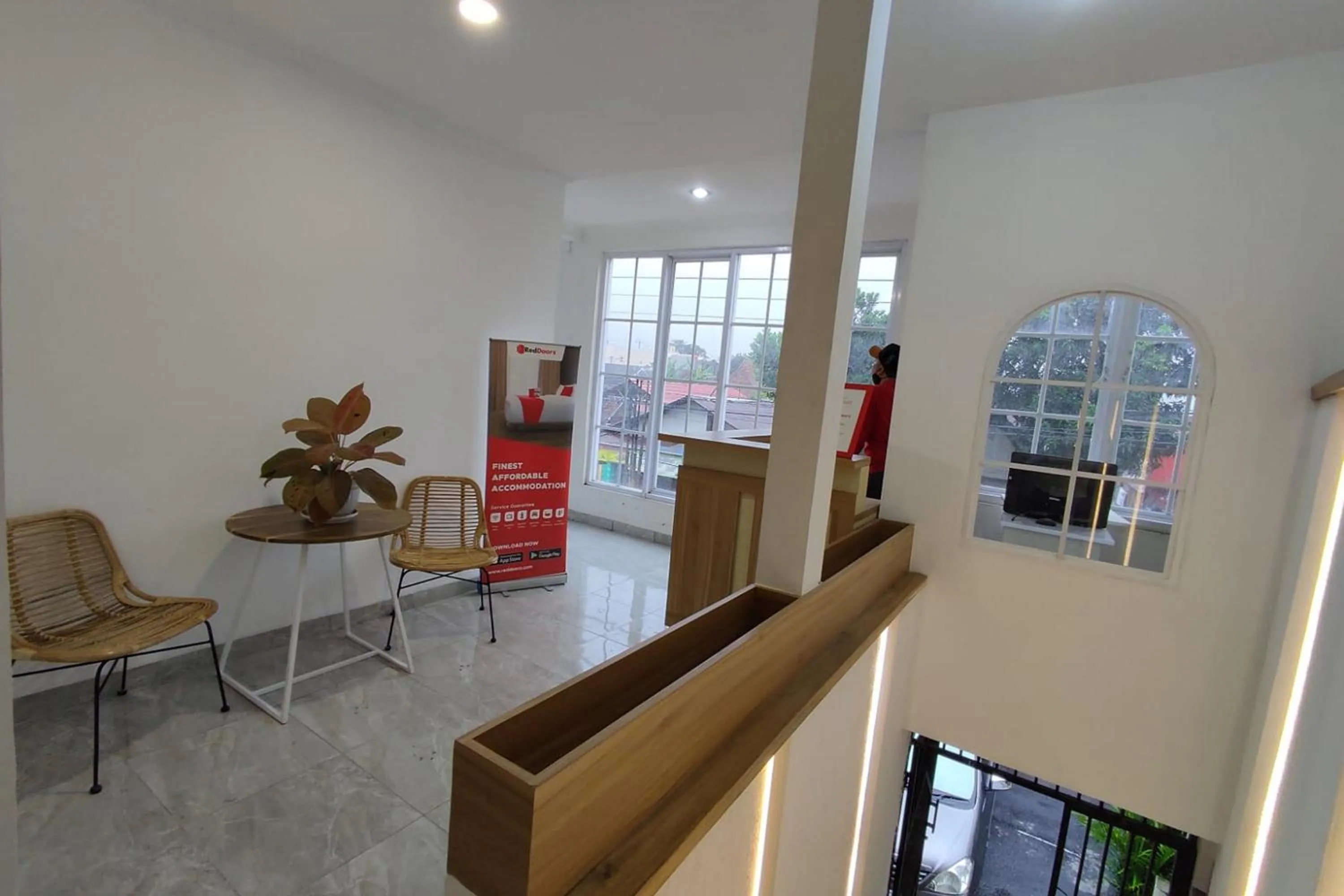 RedDoorz near Rita Super Mall Purwokerto