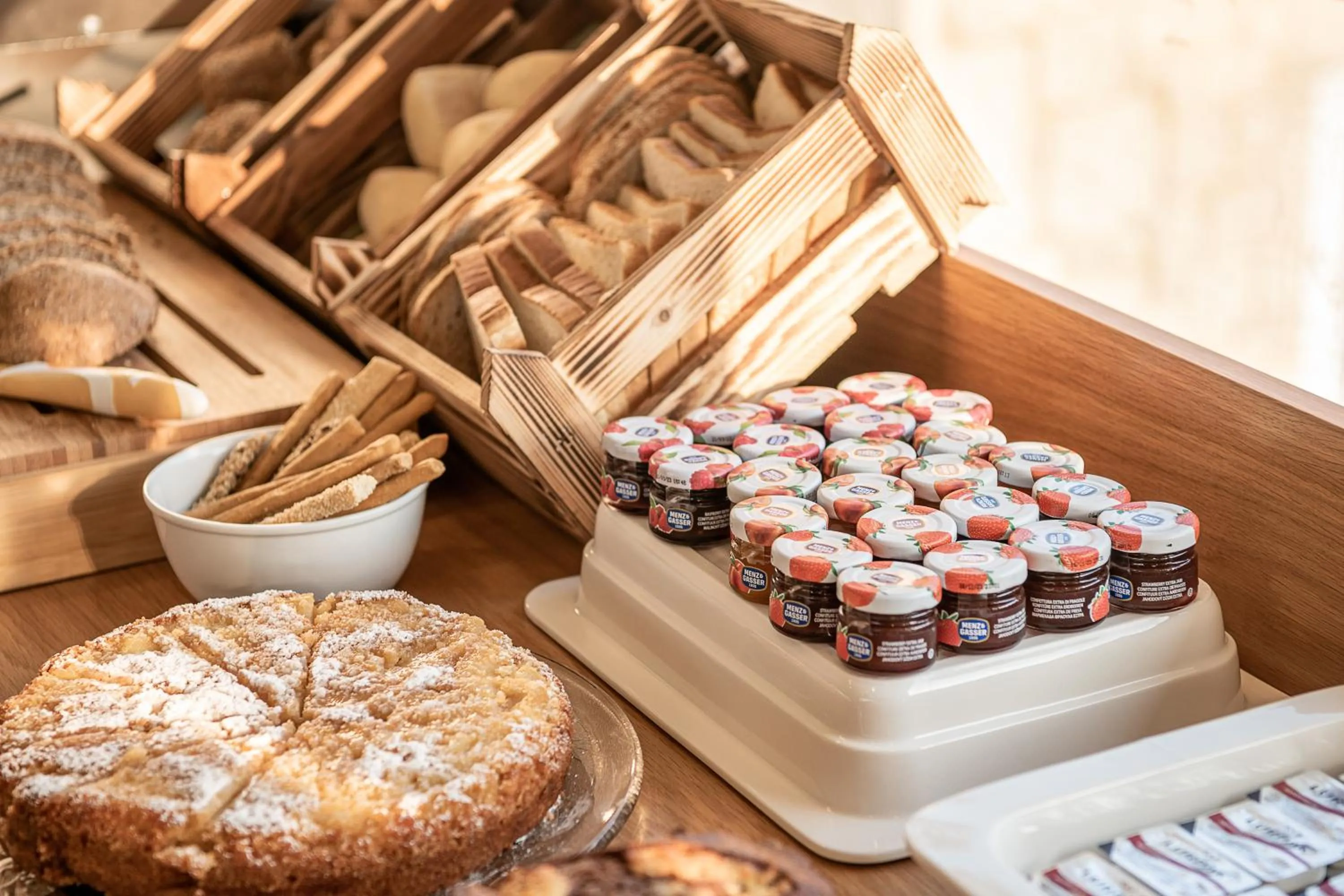 Breakfast in Elia Platanias