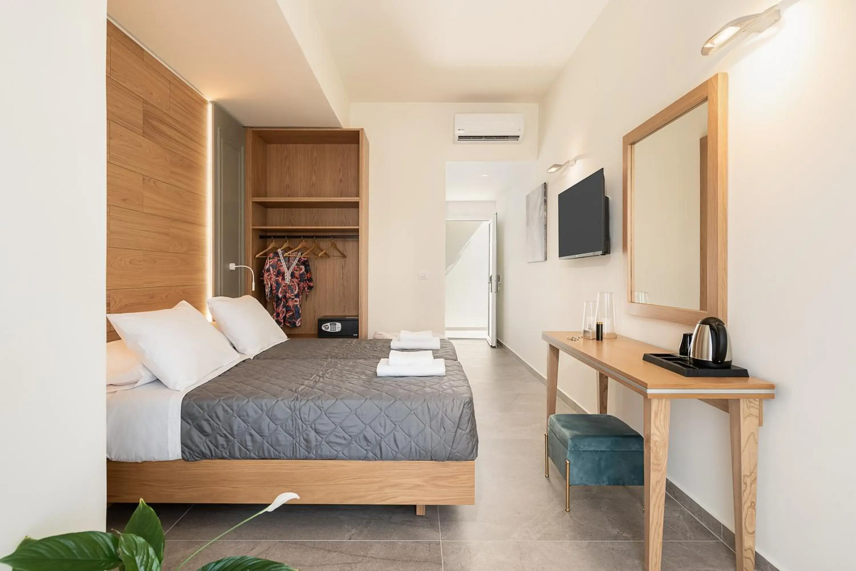 Superior Double Room in Elia Platanias Superior Double Room in Elia Platanias