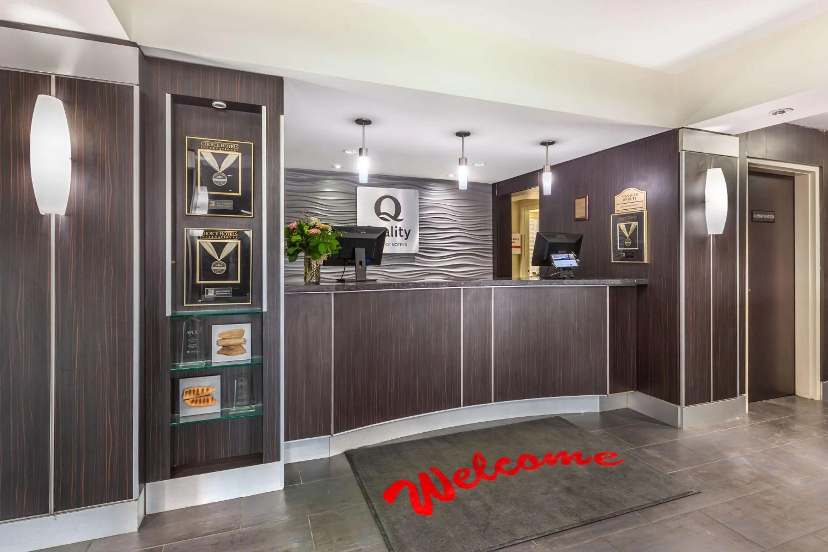 Lobby or reception in Quality Hotel