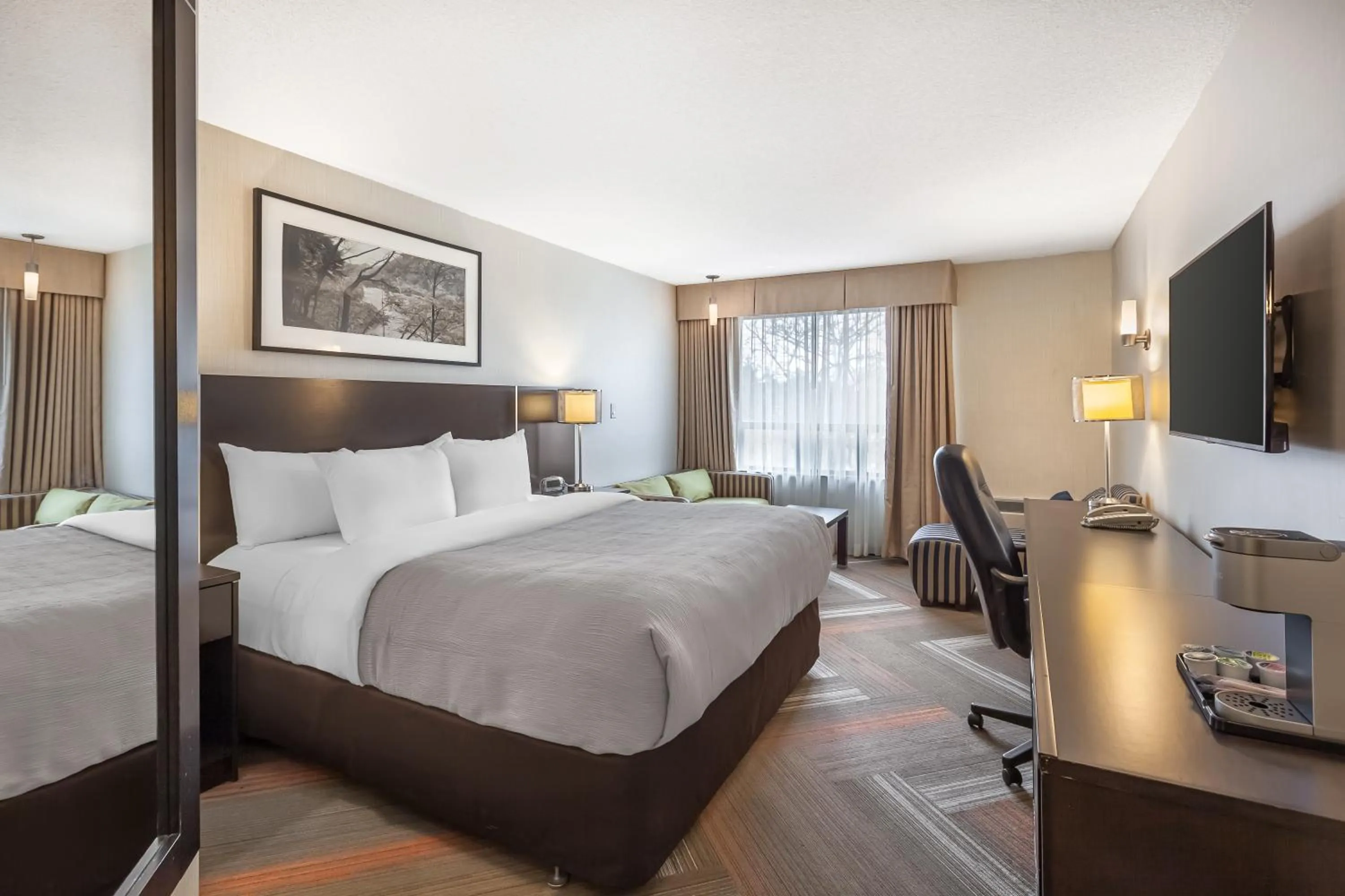 Bedroom, Bed in Quality Hotel