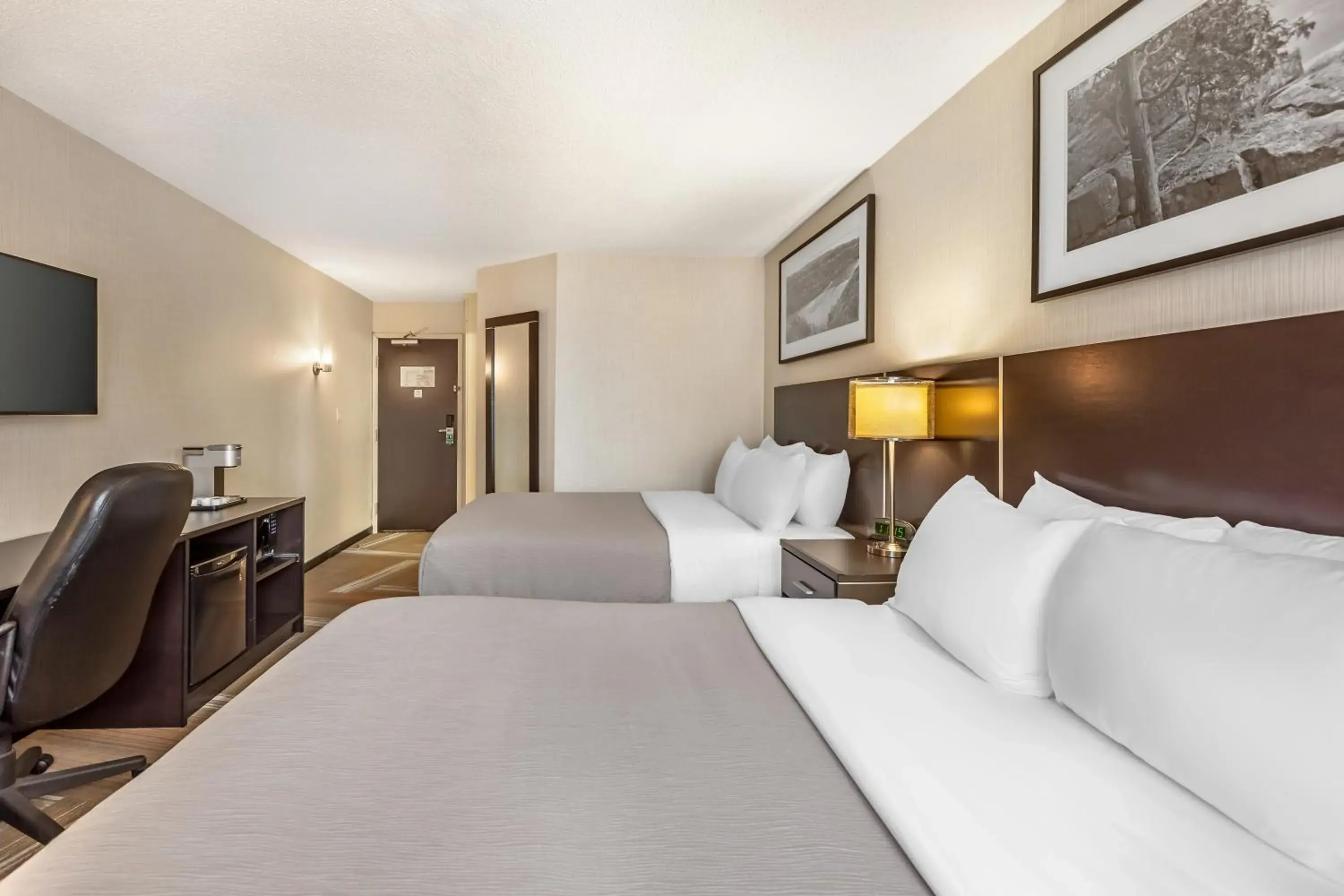 Bedroom, Bed in Quality Hotel Bedroom, Bed in Quality Hotel