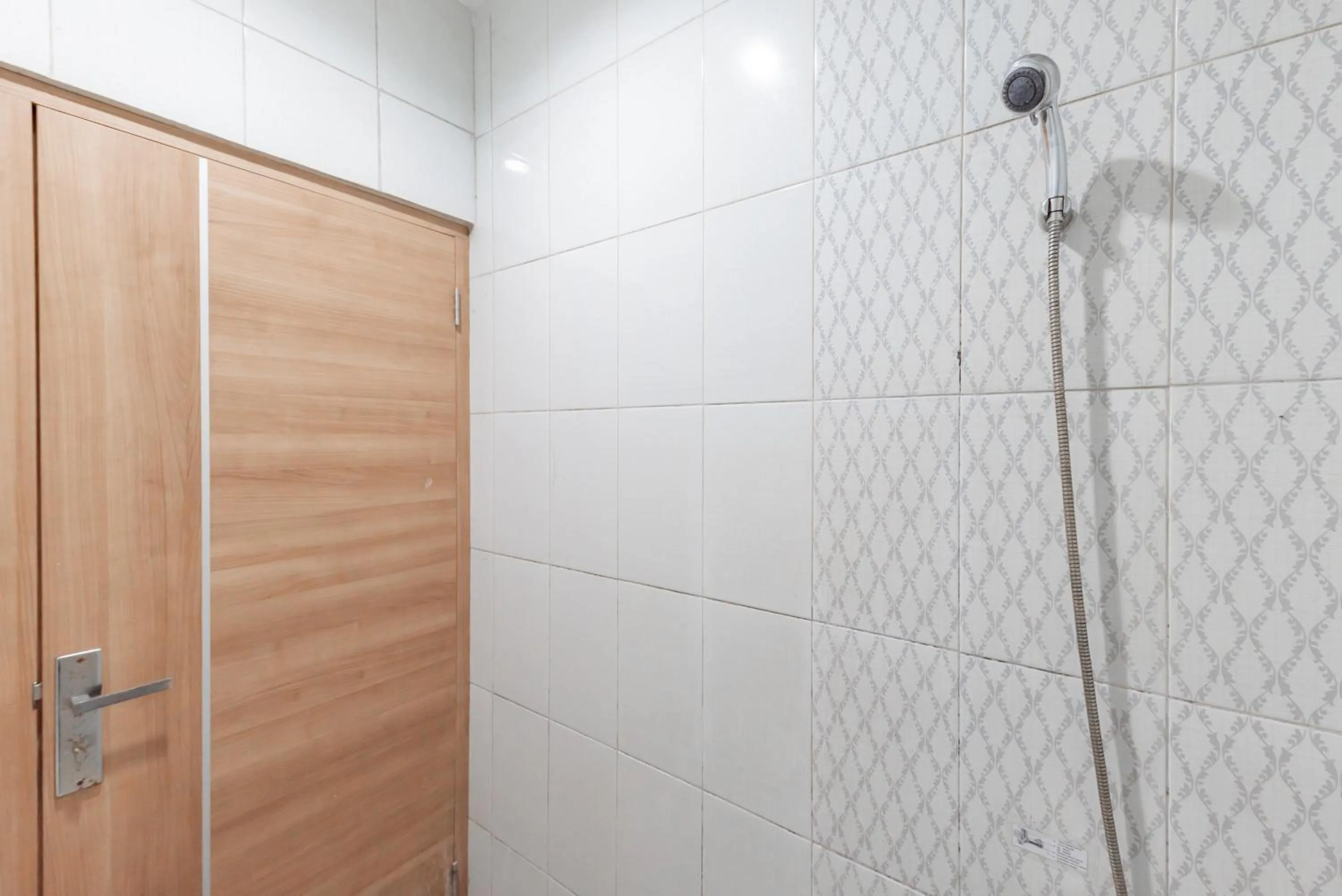 Bathroom in RedDoorz Premium @ Griya Inkoppabri Cisarua Puncak