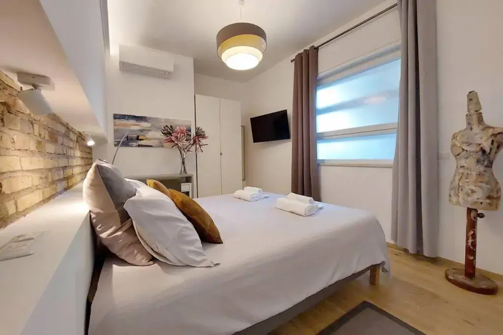 Aventino Contemporary Apartment Aventino Contemporary Apartment