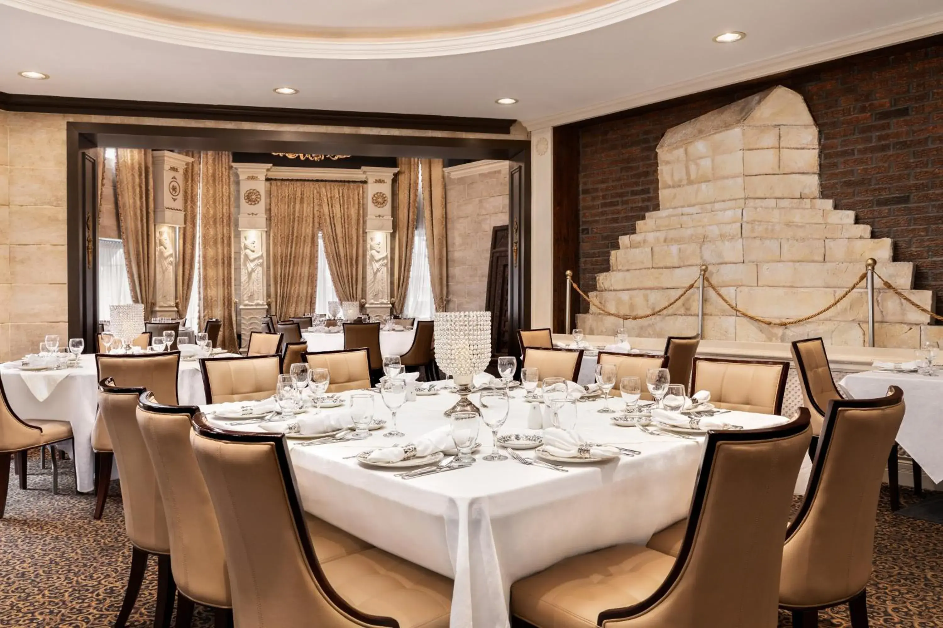 Lounge or bar in Travelodge by Wyndham Richmond Hill Lounge or bar in Travelodge by Wyndham Richmond Hill