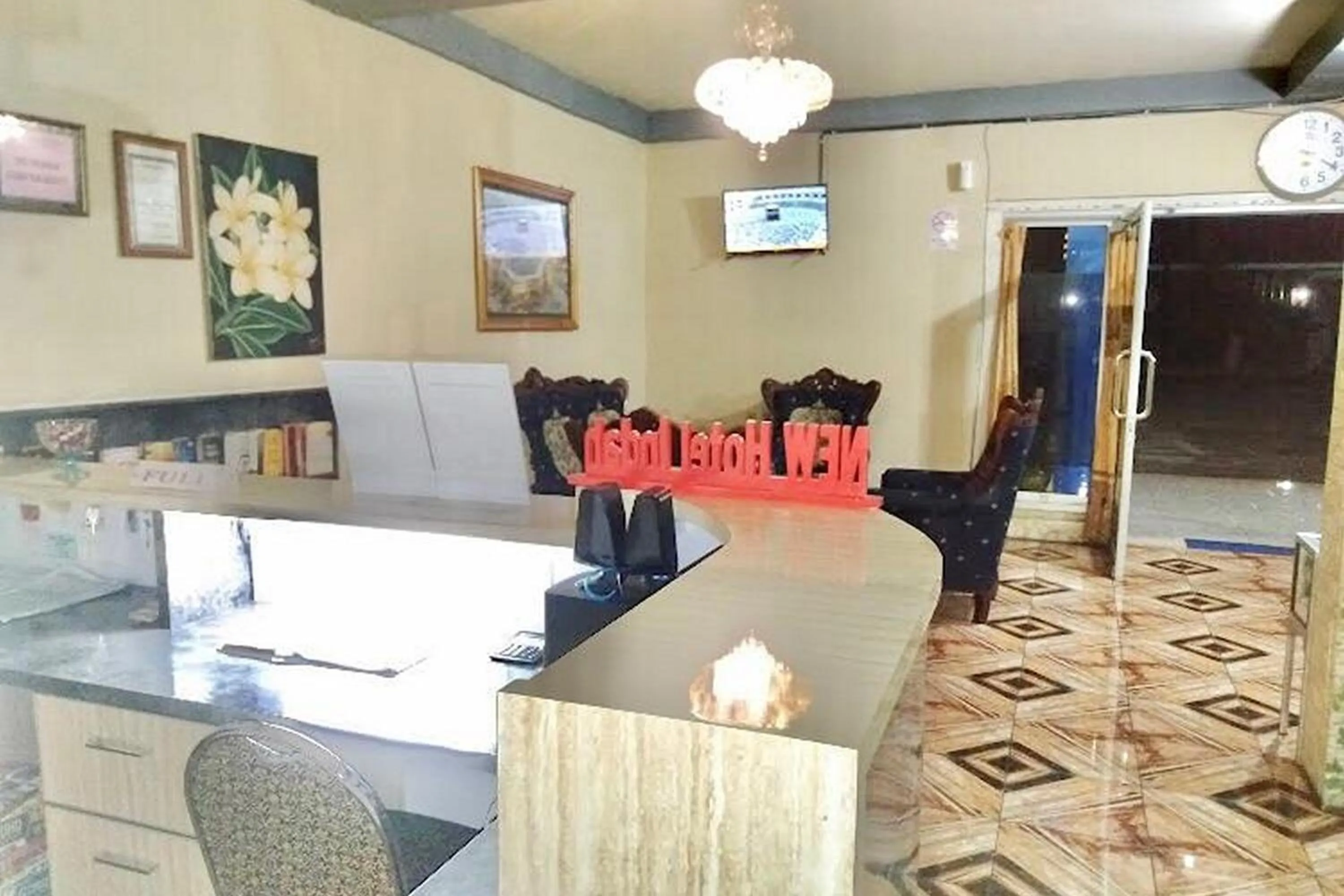 Lobby or reception in Hotel Indah Grogot Syariah Mitra RedDoorz