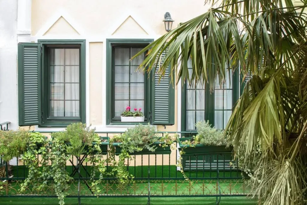 Isidorou Suite Xanthi