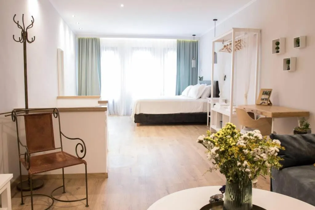 Bed in Isidorou Suite Xanthi