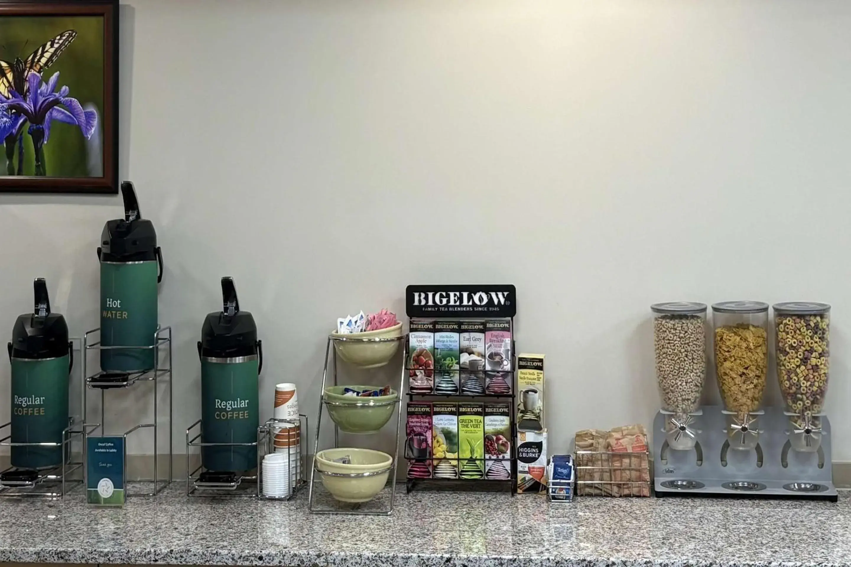 Breakfast in Quality Inn & Conference Centre Downtown Sudbury Breakfast in Quality Inn & Conference Centre Downtown Sudbury