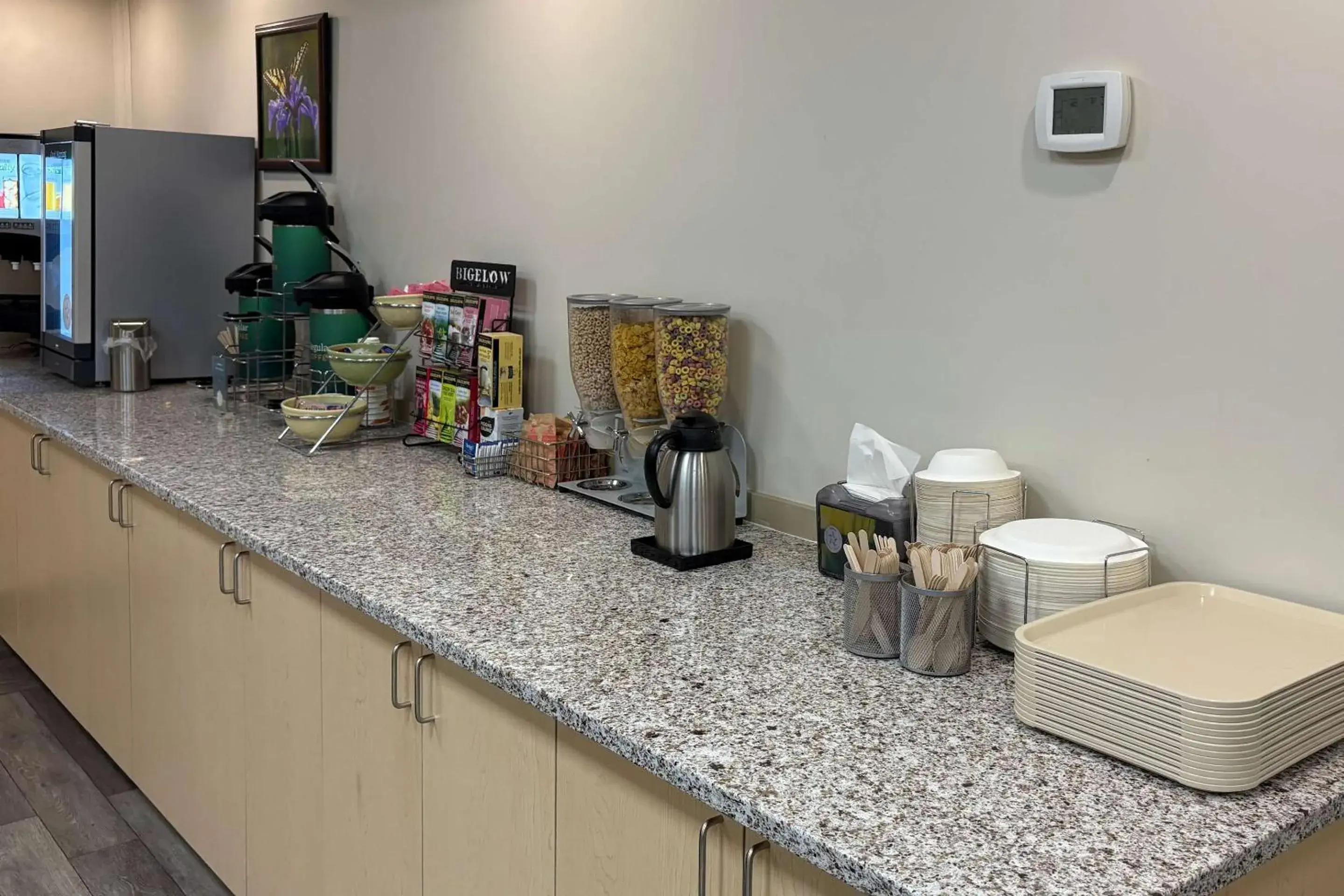 Breakfast in Quality Inn & Conference Centre Downtown Sudbury Breakfast in Quality Inn & Conference Centre Downtown Sudbury