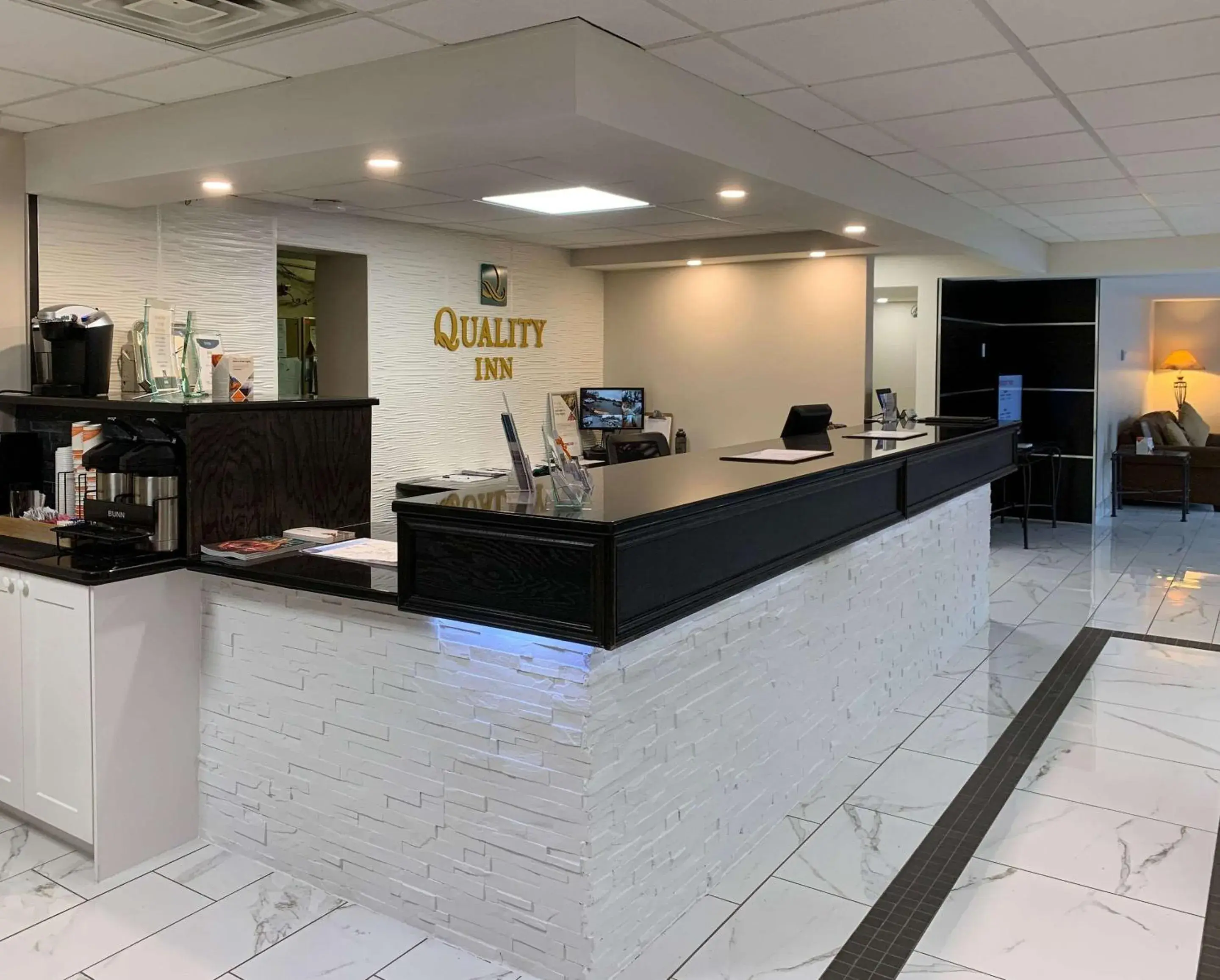 Lobby or reception in Quality Inn & Conference Centre Downtown Sudbury Lobby or reception in Quality Inn & Conference Centre Downtown Sudbury
