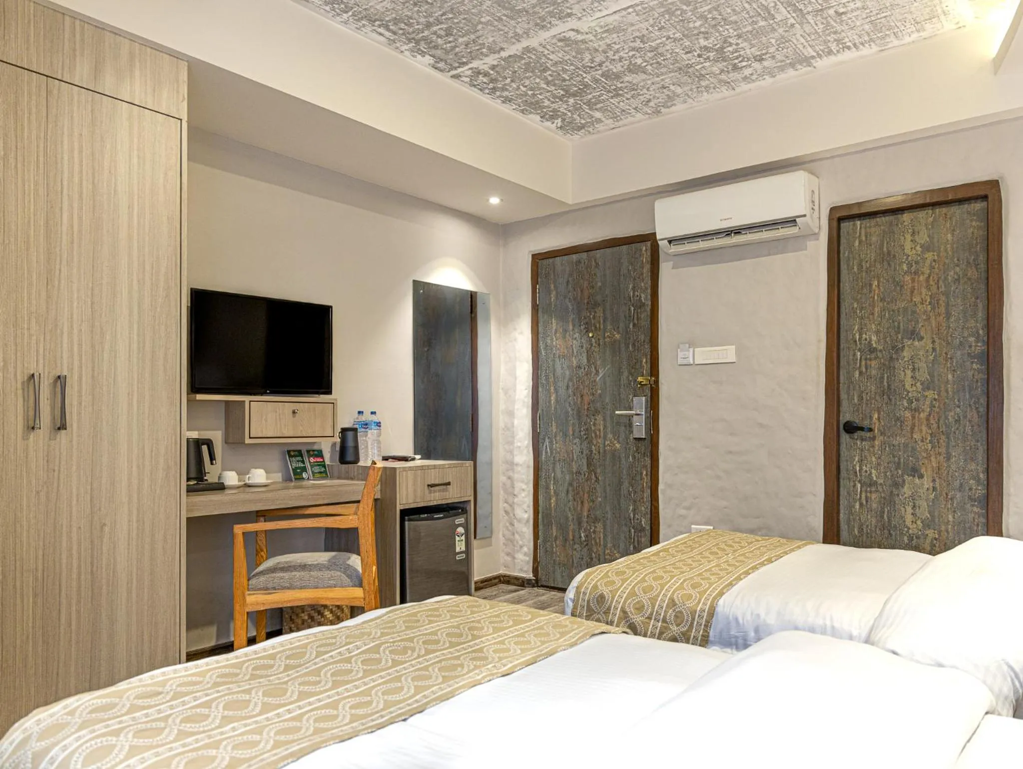 TV and multimedia, Bed in Vastu Boutique Hotel