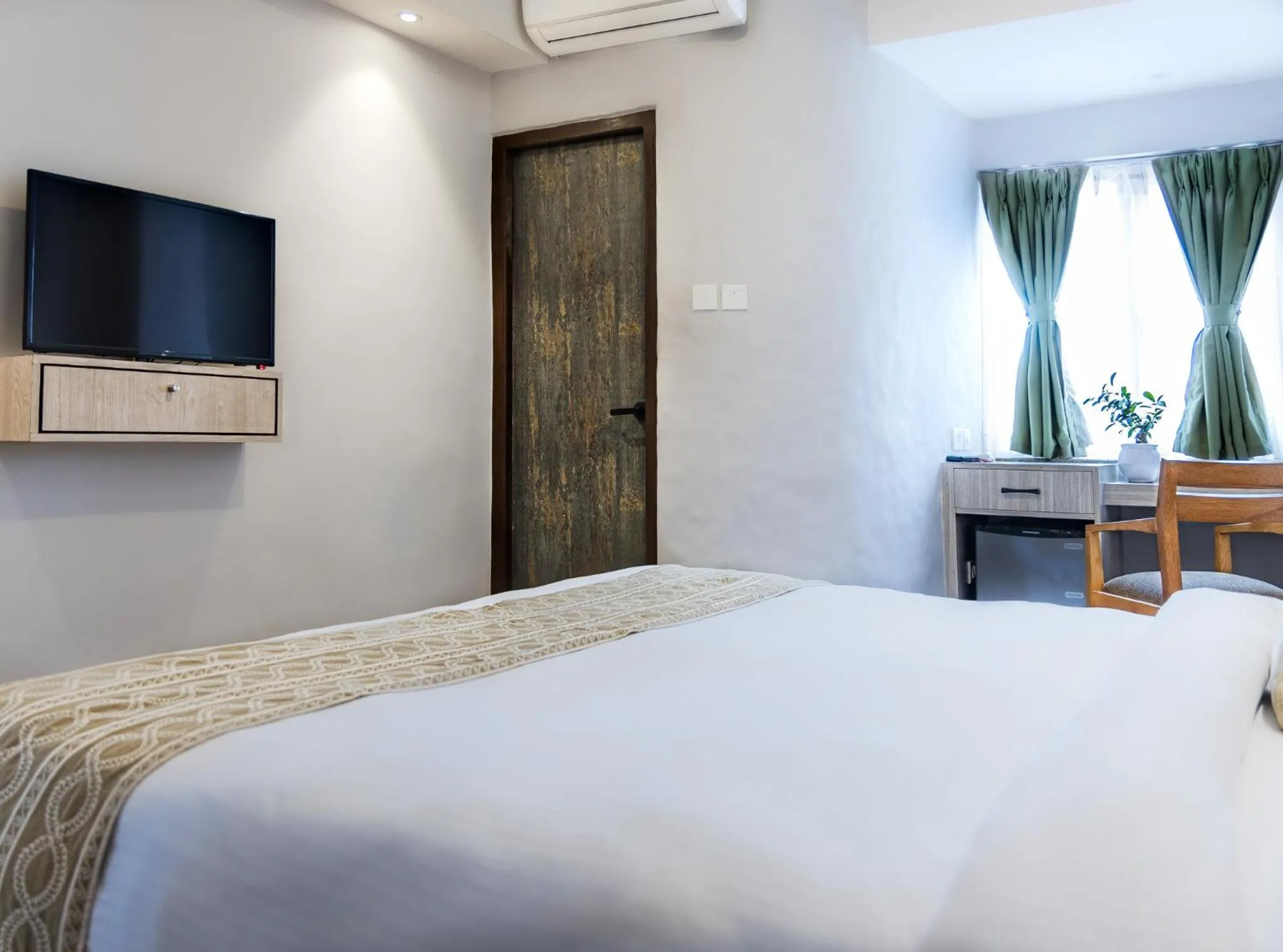 Bed in Vastu Boutique Hotel