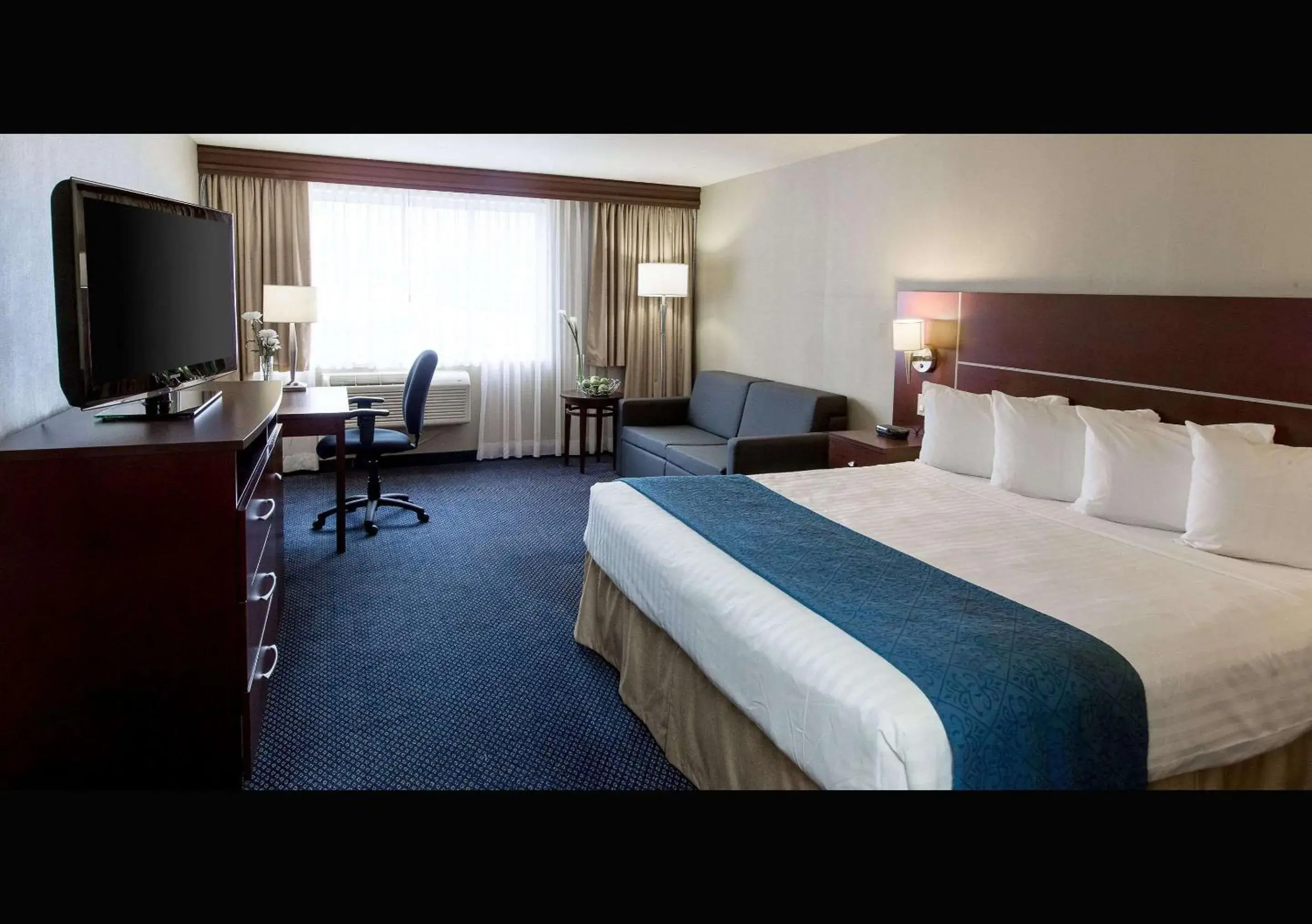 Photo of the whole room in Quality Inn & Suites