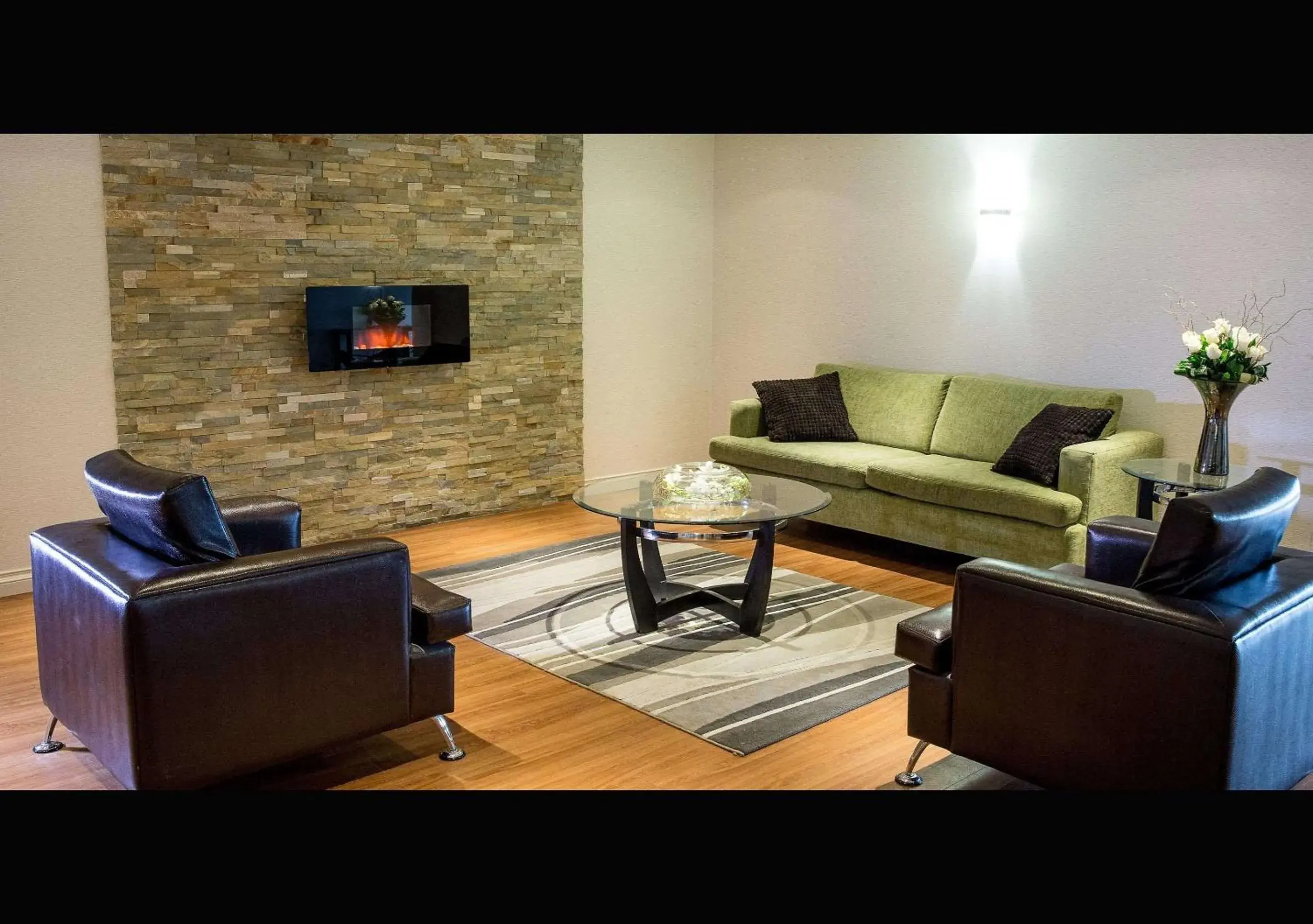 Lobby or reception, Seating Area in Quality Inn & Suites