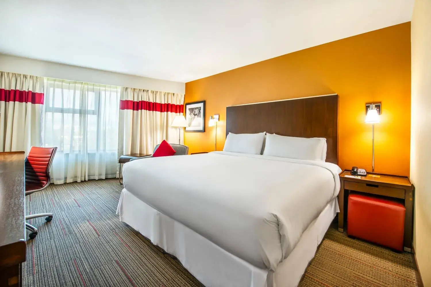 1 King Bed, Non Smoking in Grand Park Hotel Vancouver Airport, an Ascend Collection Hotel 1 King Bed, Non Smoking in Grand Park Hotel Vancouver Airport, an Ascend Collection Hotel