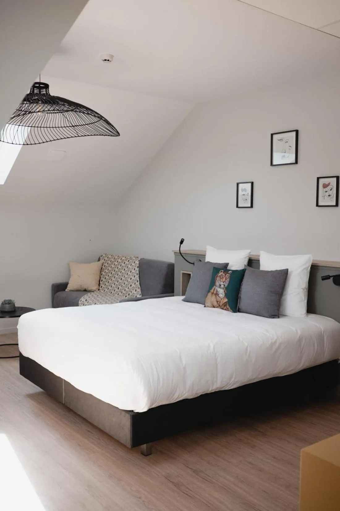 Photo of the whole room, Bed in Hôtel-Restaurant Villa Métis