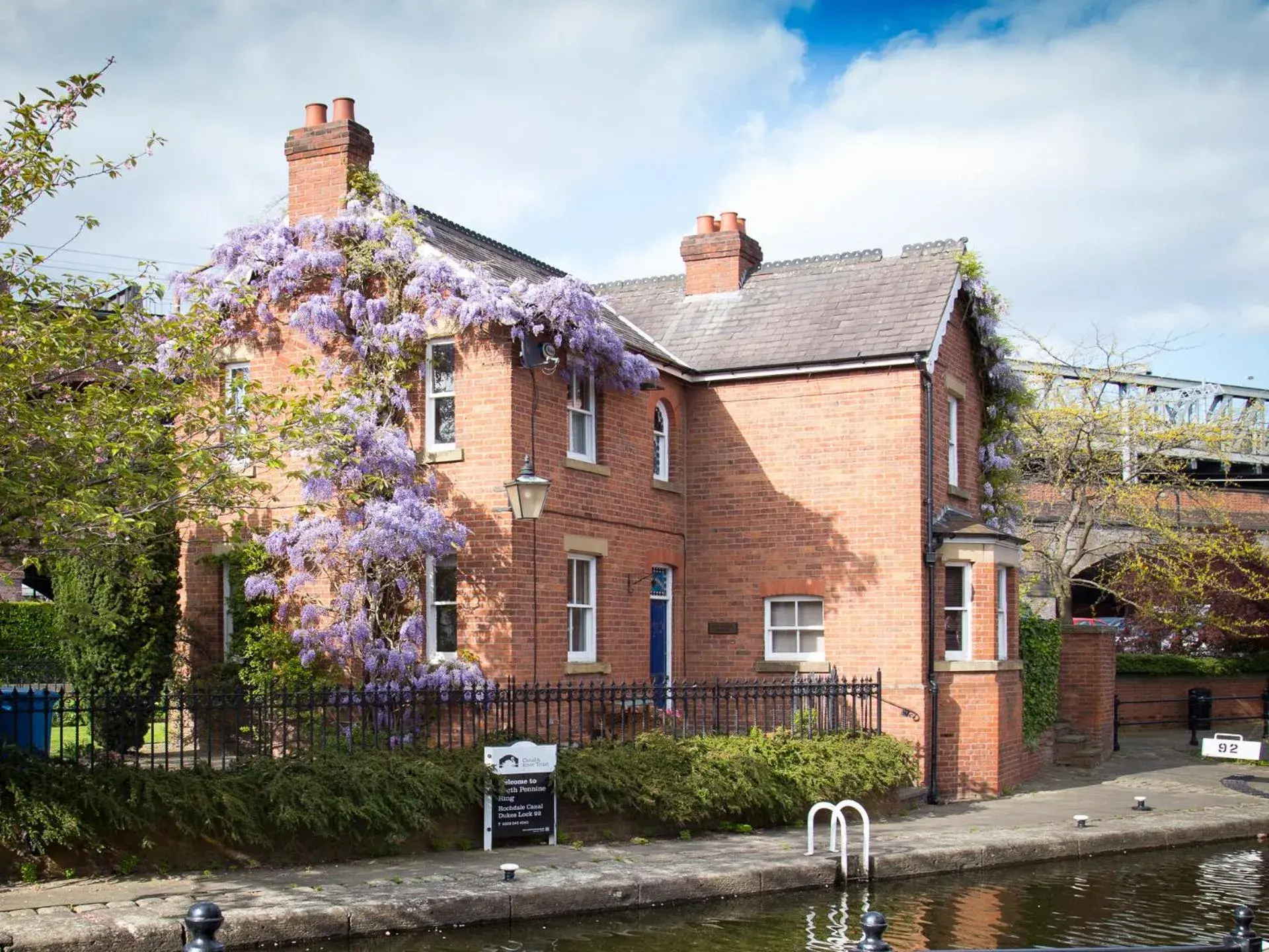 Lock Keepers Cottage - Detached House in the city Lock Keepers Cottage - Detached House in the city