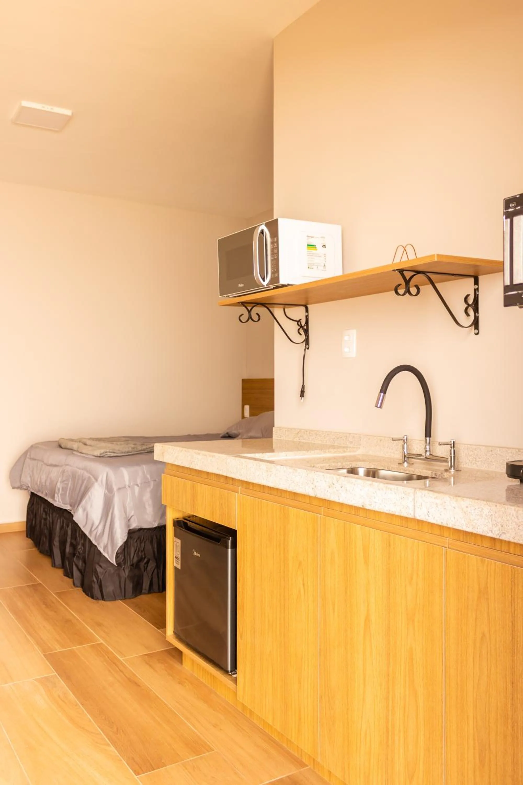 Kitchen or kitchenette in Pousada Vovó Teresa