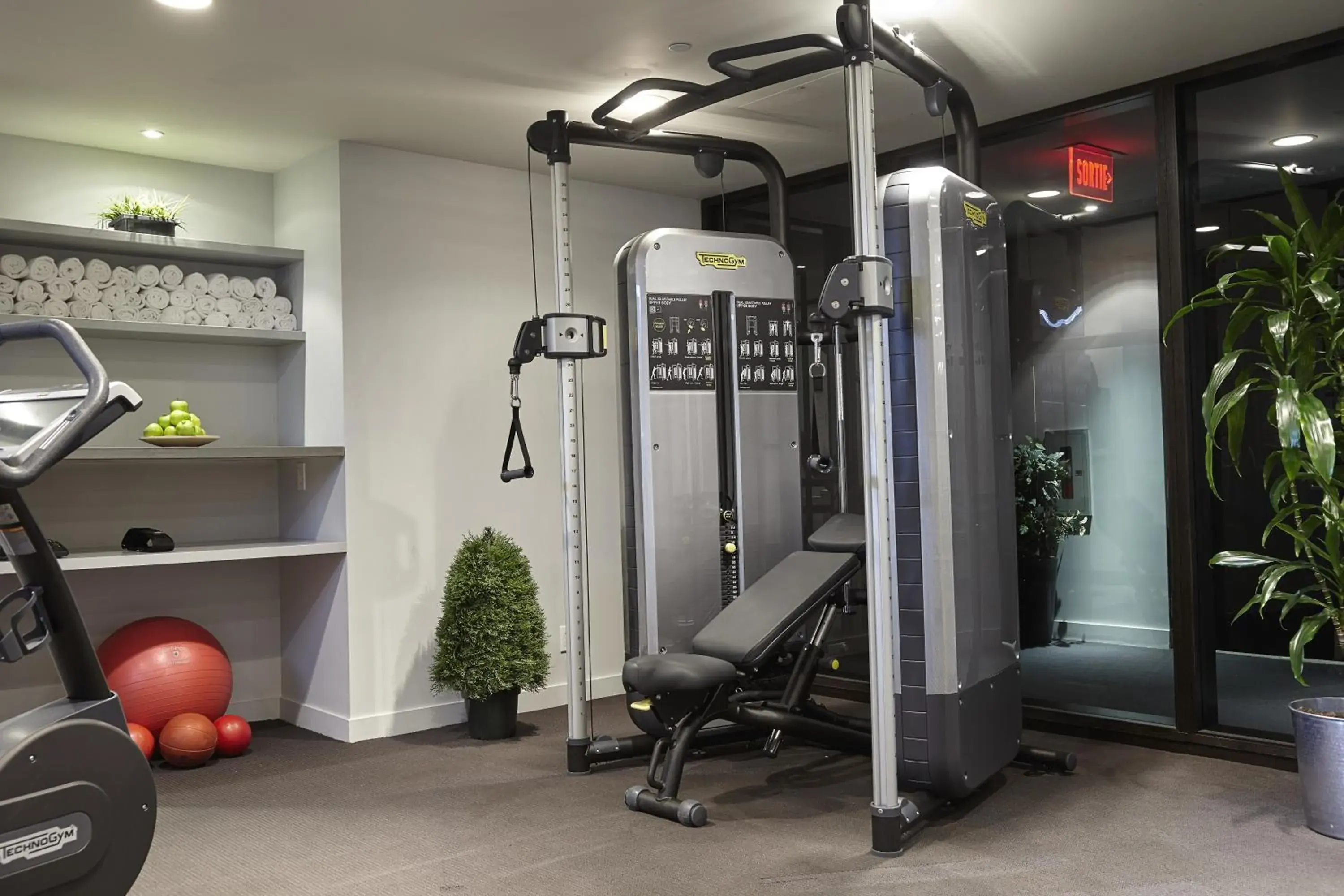 Fitness centre/facilities in Hotel St Paul, Montreal, a Member of Design Hotels Fitness centre/facilities in Hotel St Paul, Montreal, a Member of Design Hotels
