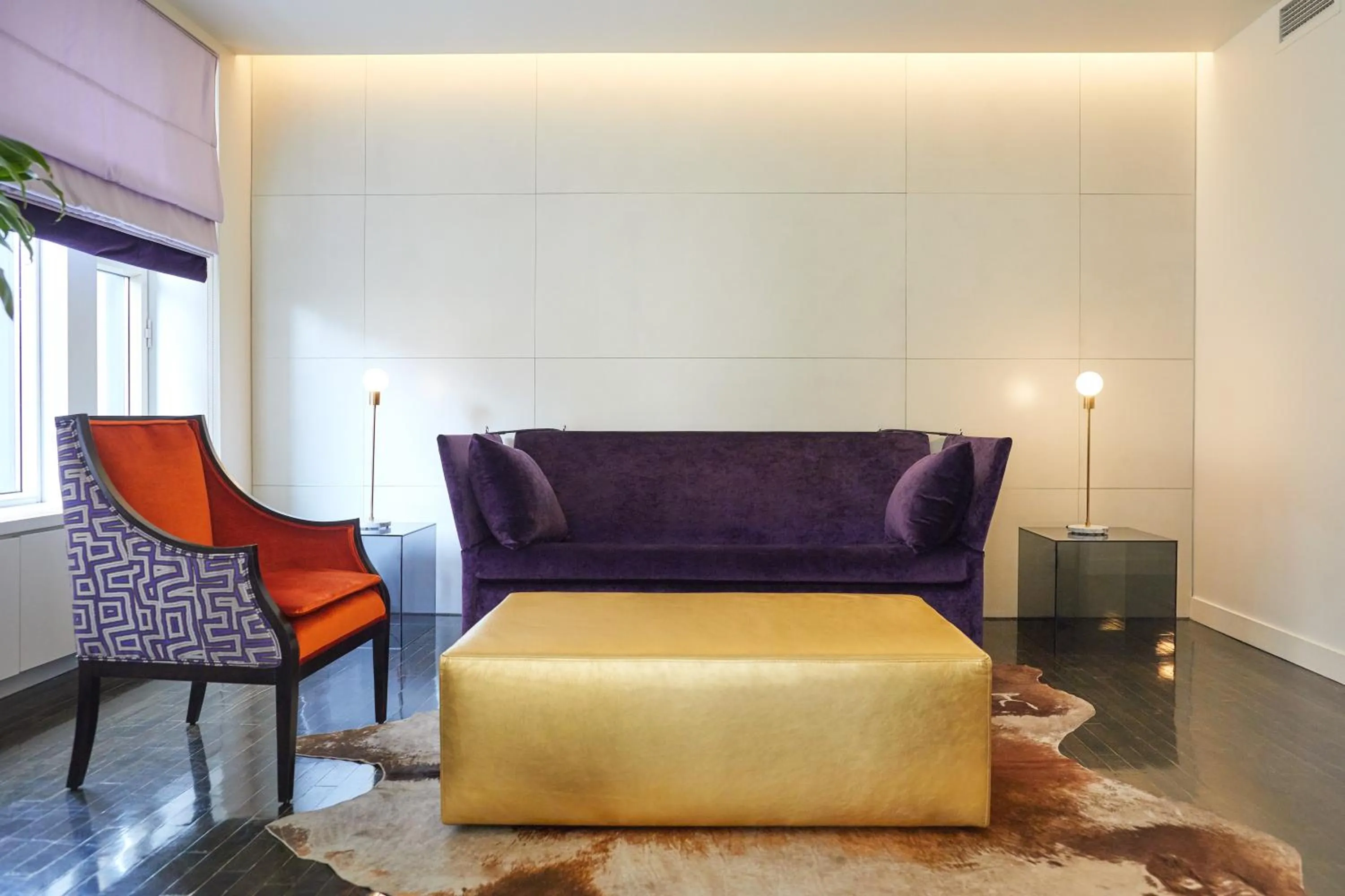 TV and multimedia in Hotel St Paul, Montreal, a Member of Design Hotels