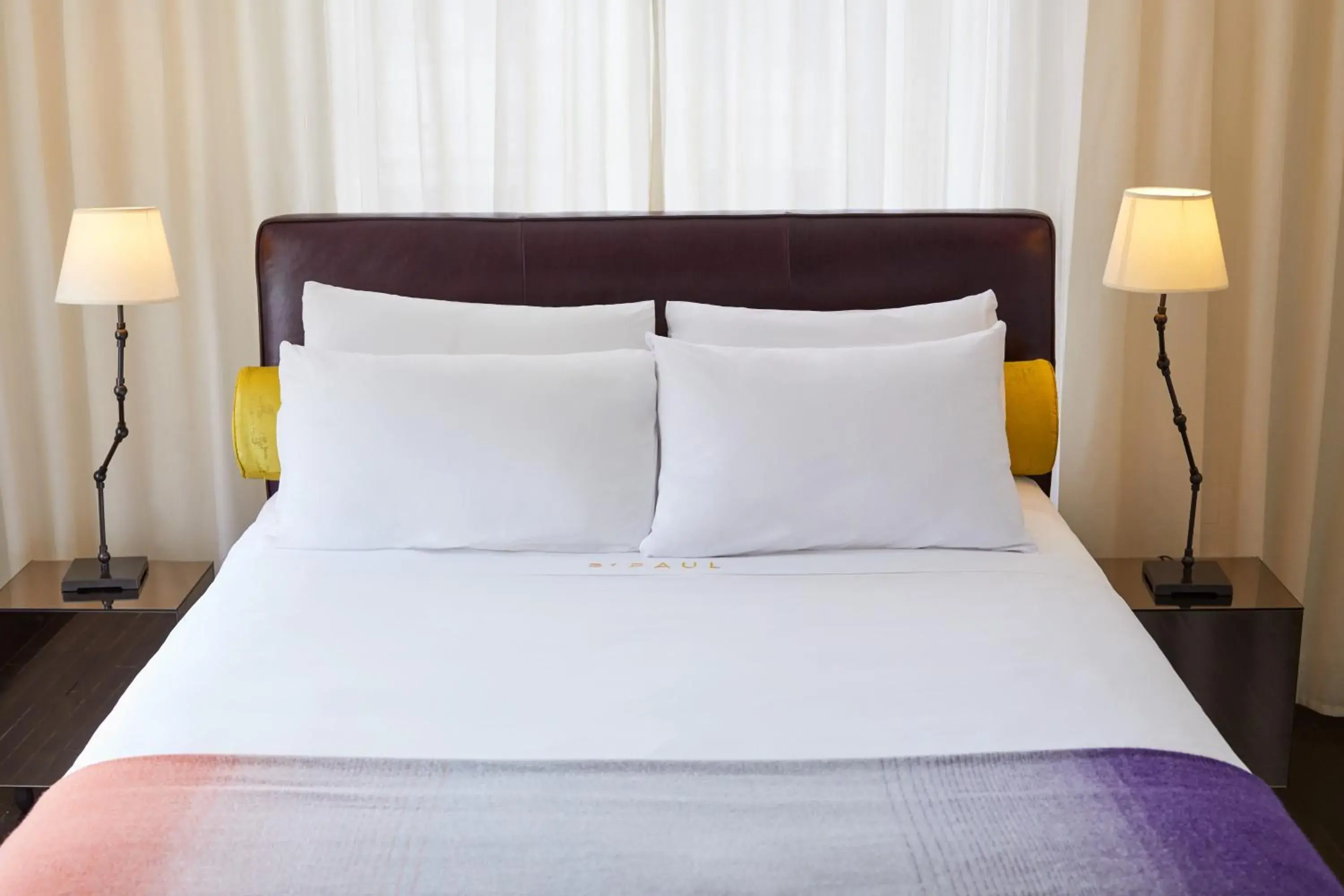 Bed in Hotel St Paul, Montreal, a Member of Design Hotels Bed in Hotel St Paul, Montreal, a Member of Design Hotels