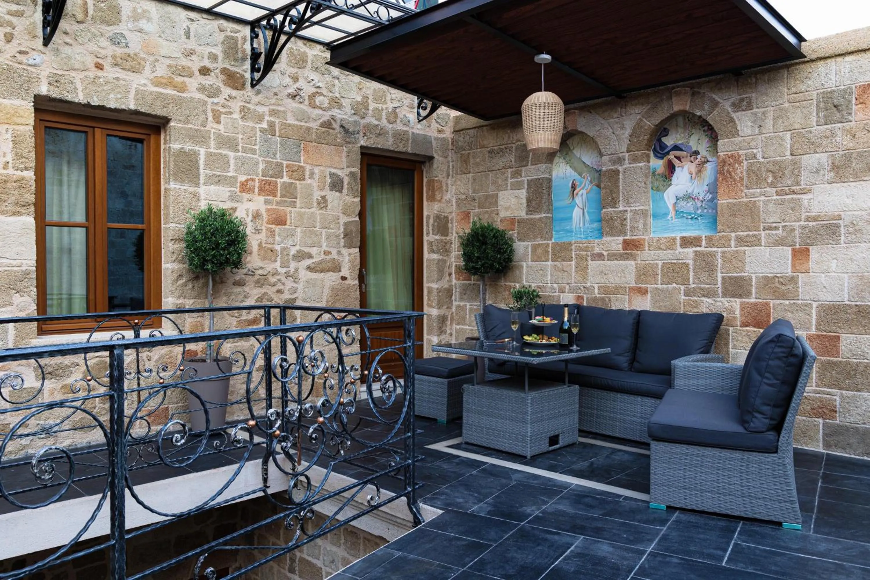 Patio in Chateau Anax Luxury suites
