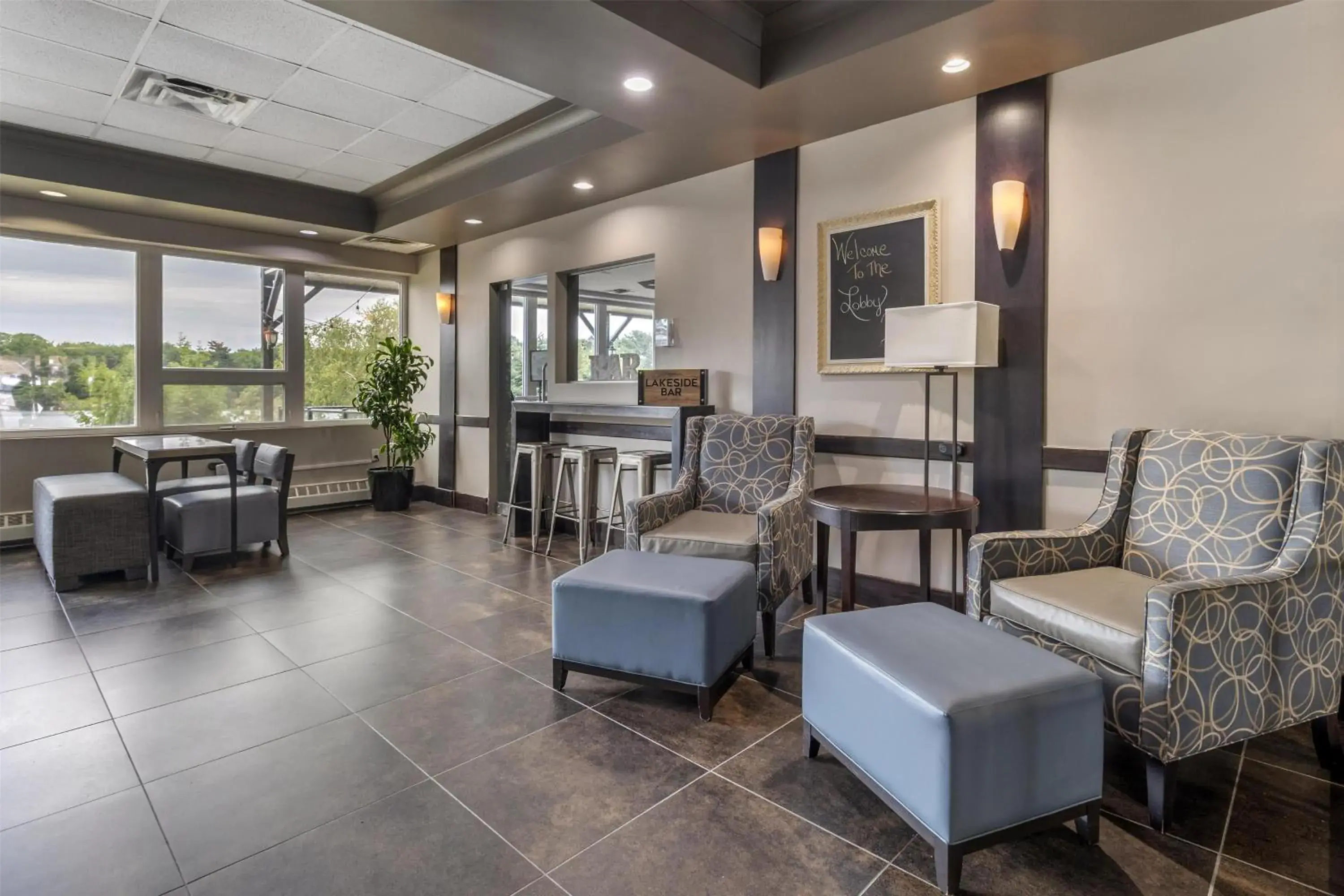 Lobby or reception in Best Western Plus Chocolate Lake Hotel - Halifax Lobby or reception in Best Western Plus Chocolate Lake Hotel - Halifax