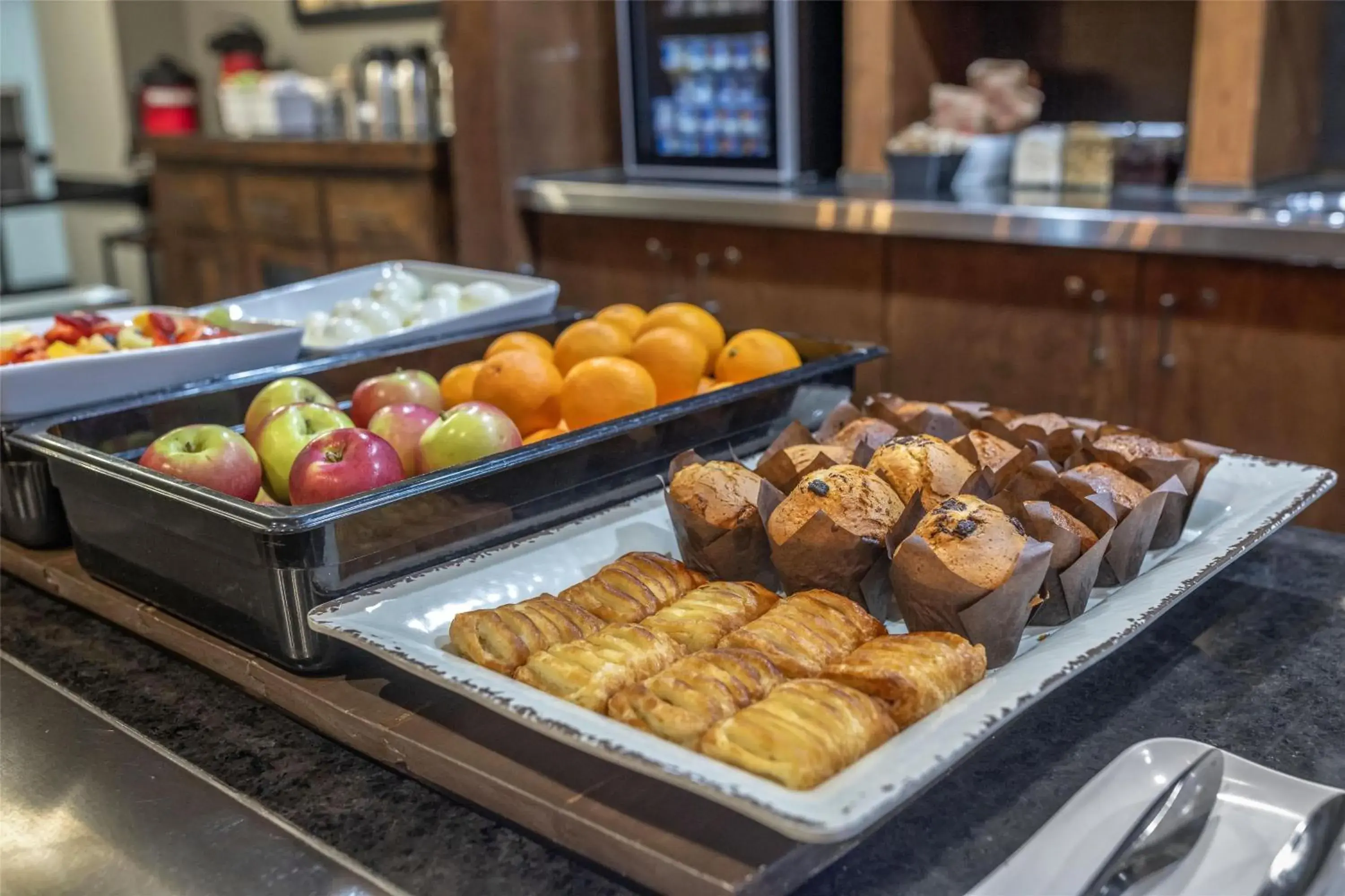 Breakfast in Best Western Plus Chocolate Lake Hotel - Halifax Breakfast in Best Western Plus Chocolate Lake Hotel - Halifax