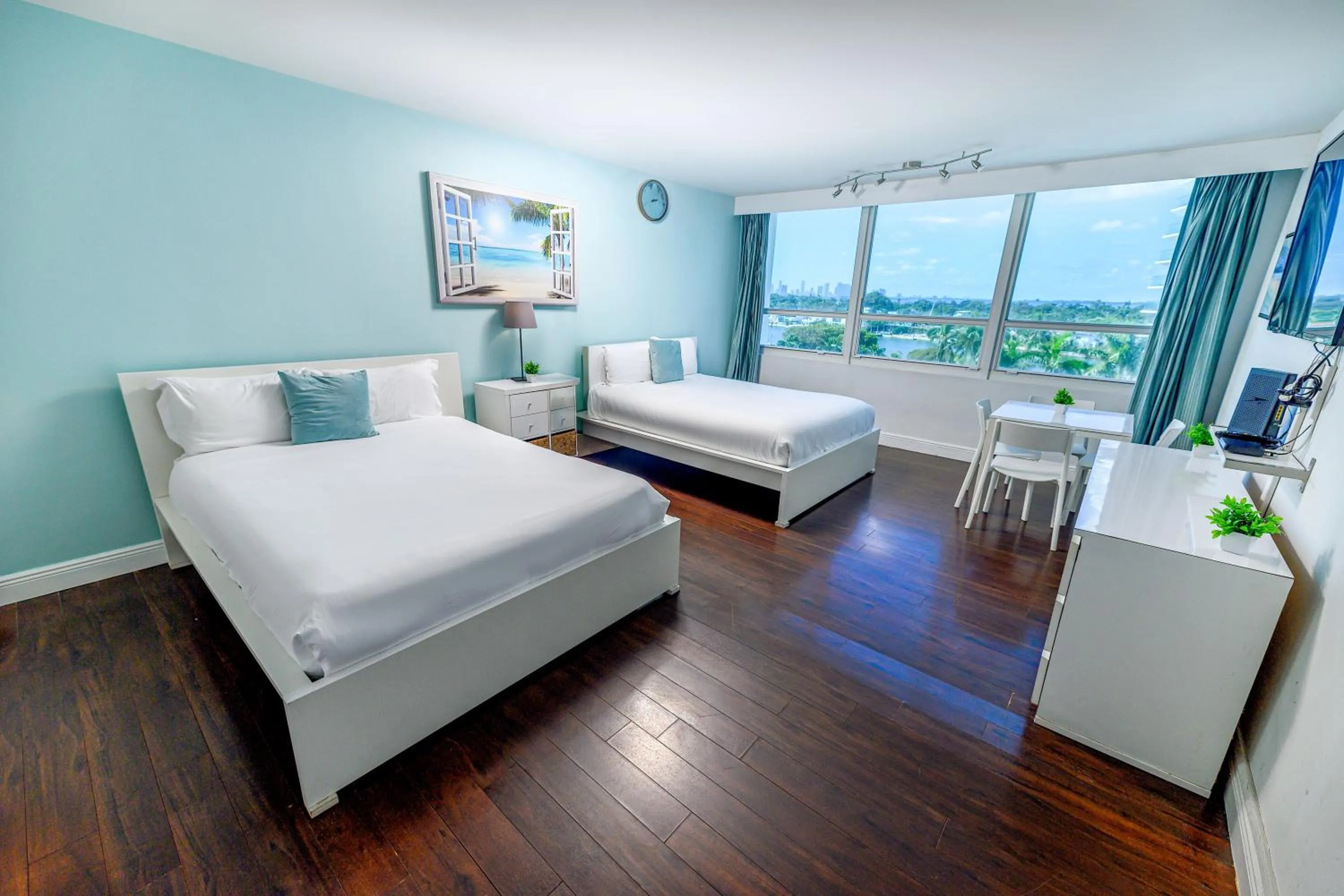 Bed in SeaStays Apartments