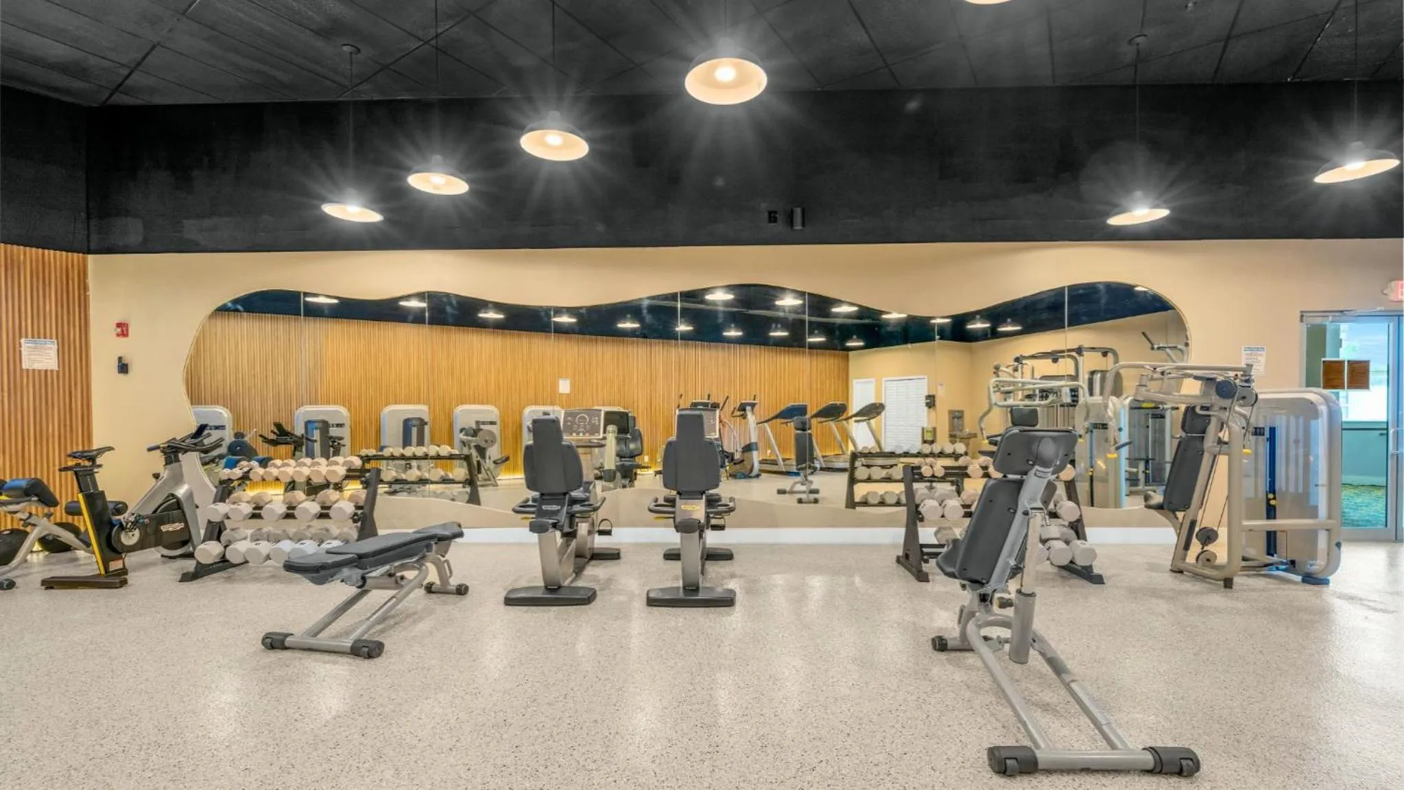 Fitness centre/facilities in SeaStays Apartments
