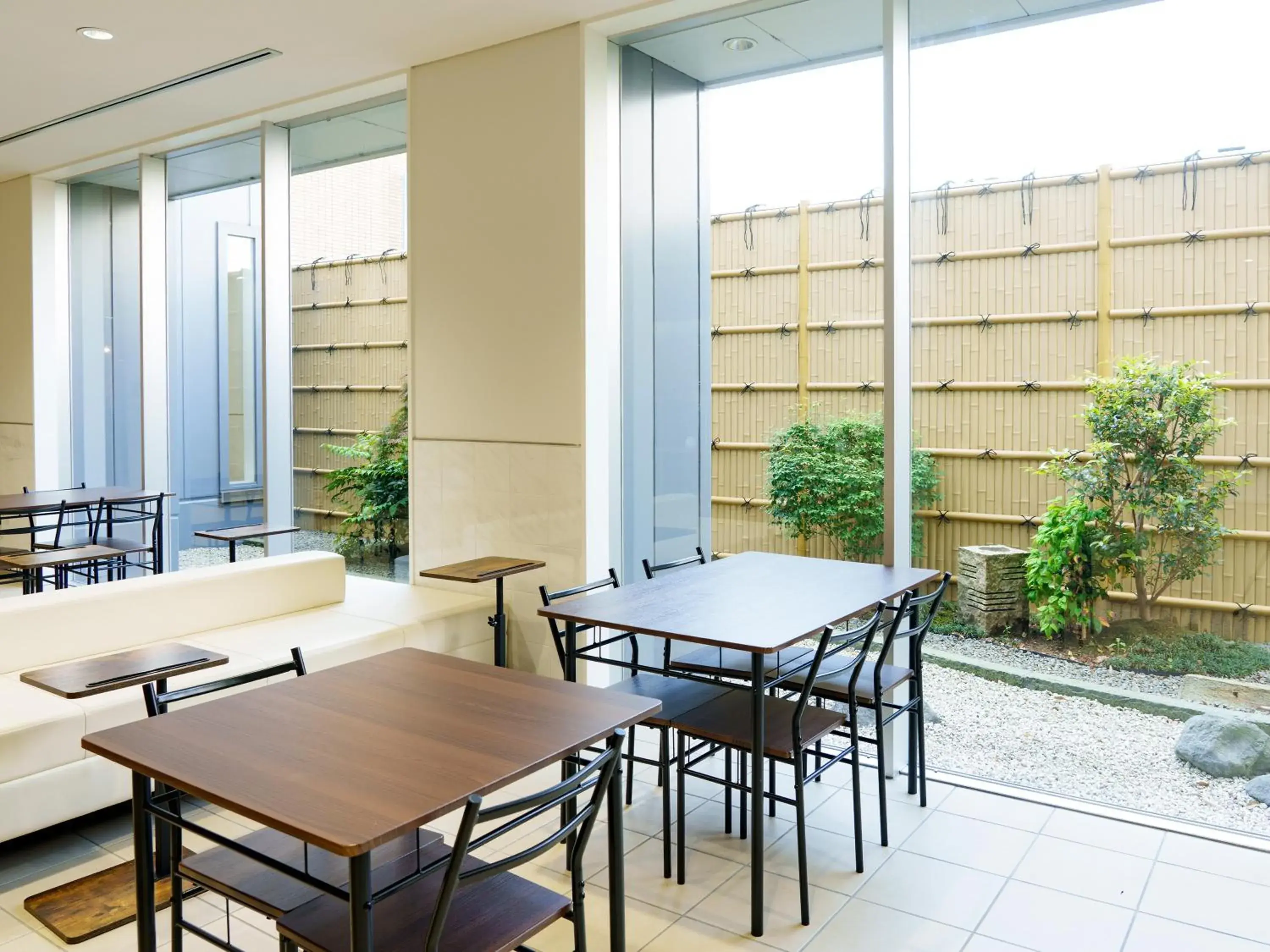 Lobby or reception in CHISUN BUDGET Kanazawa Ekimae Lobby or reception in CHISUN BUDGET Kanazawa Ekimae