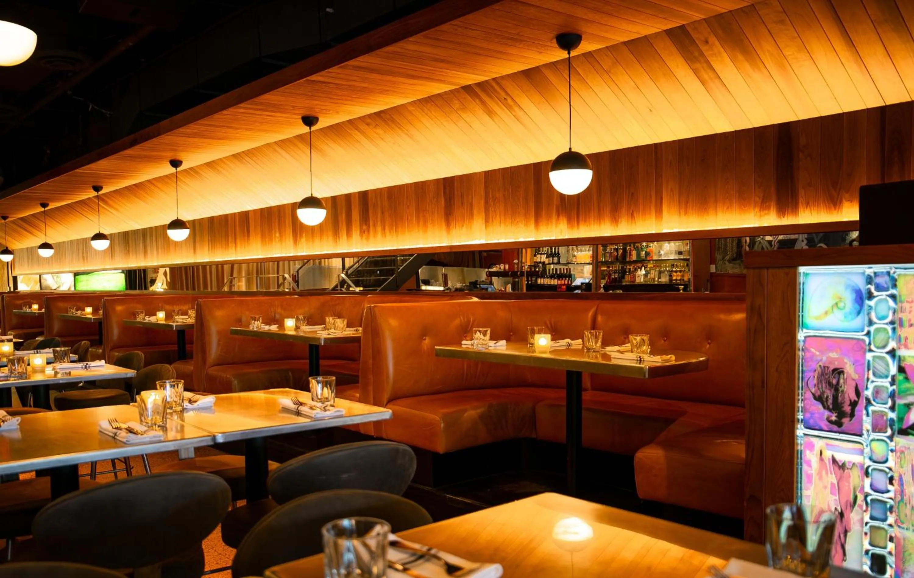 Restaurant/places to eat in The Drake Hotel