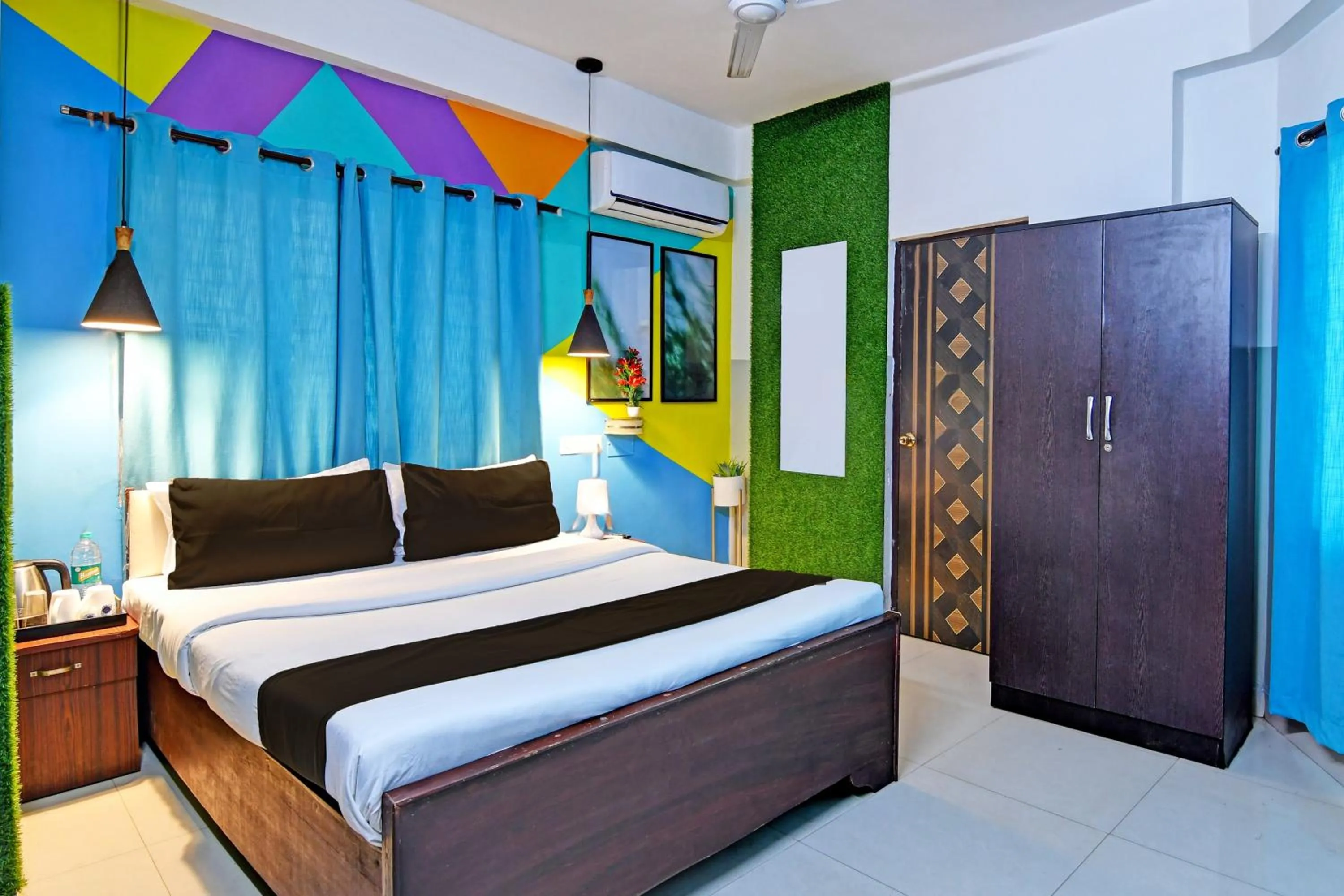 Bedroom, Bed in Super OYO 82026 BANGUR INN