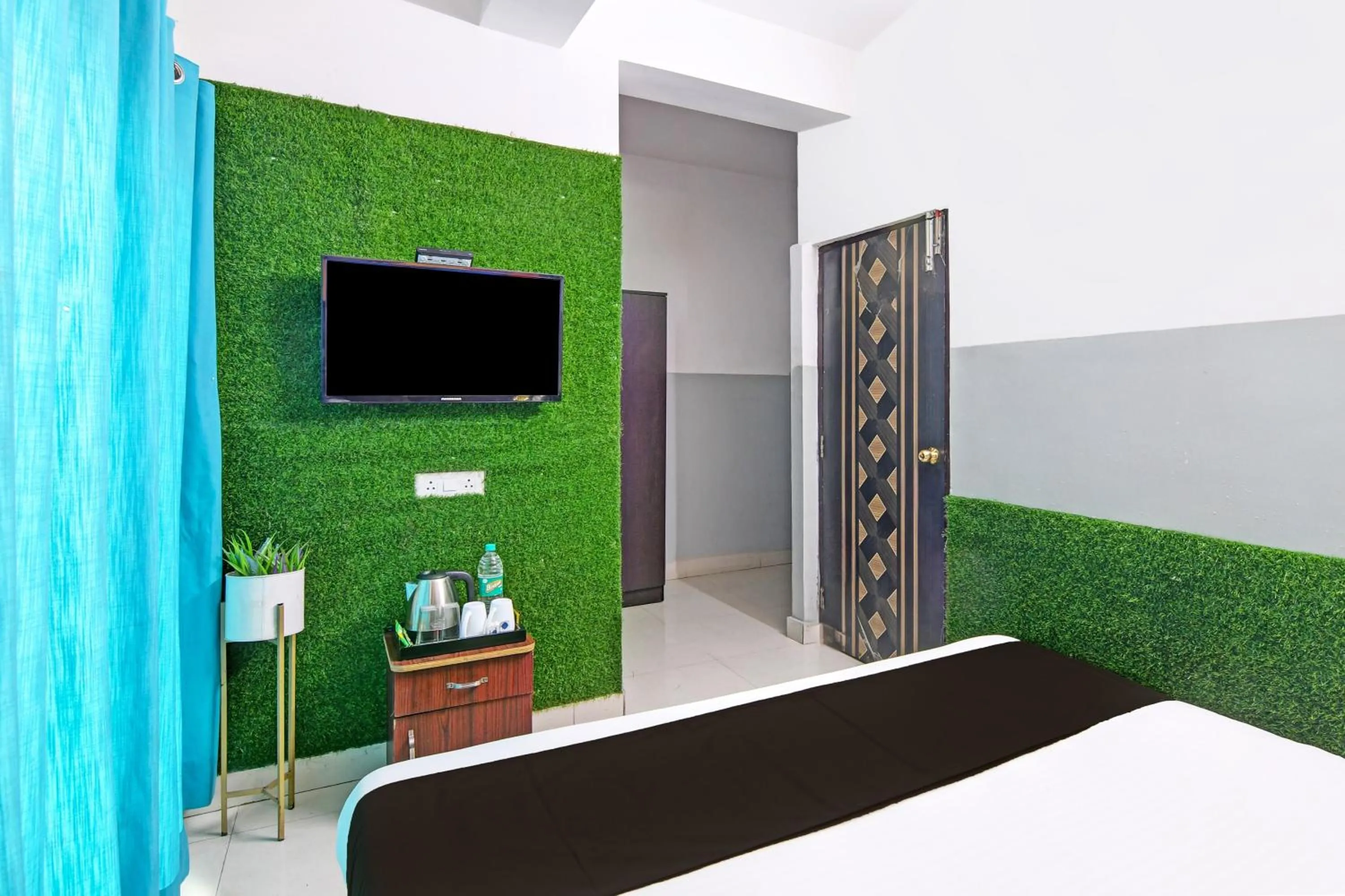 Bedroom, Bed in Super OYO 82026 BANGUR INN