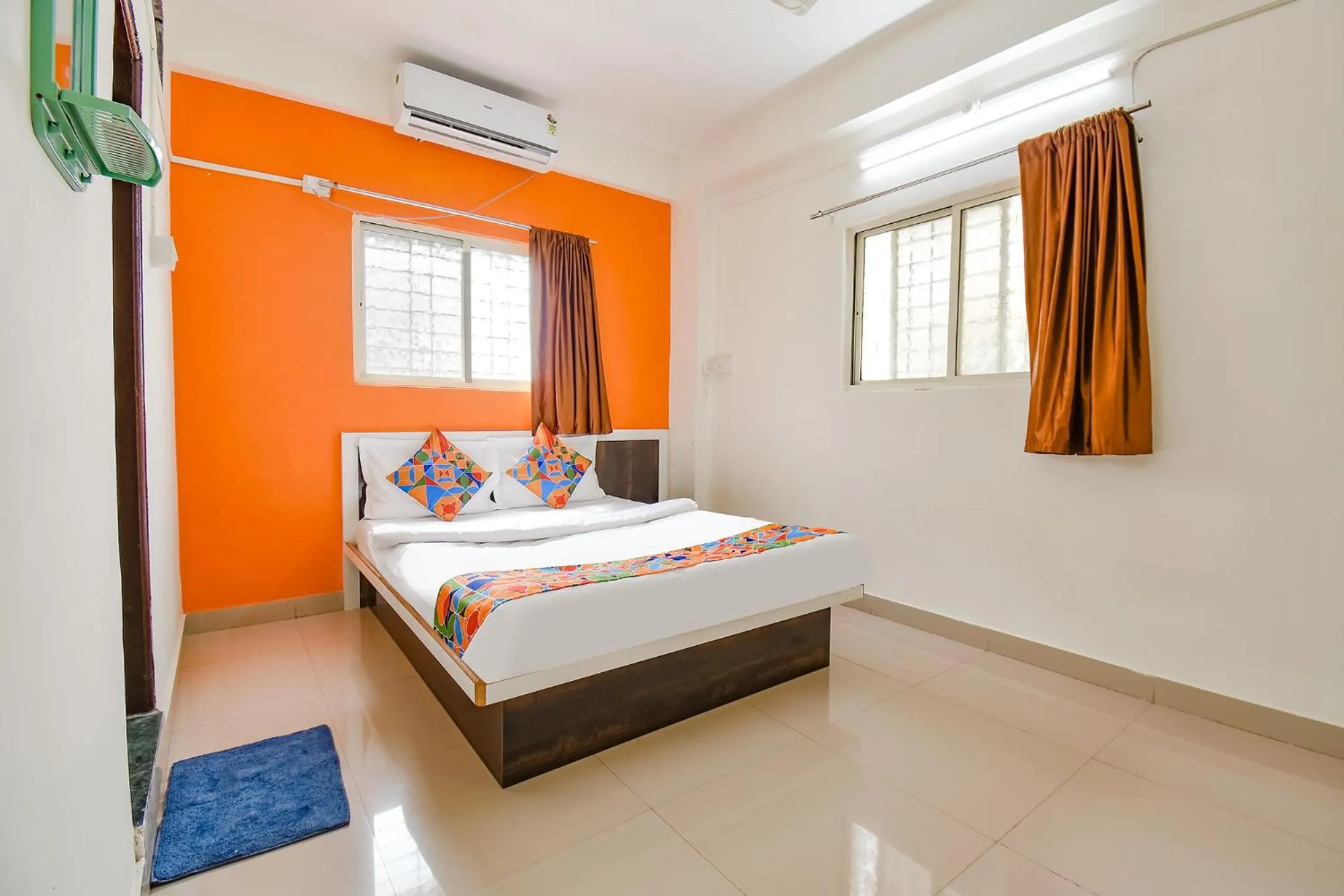 Deluxe Room - single occupancy in Via Diamond Inn