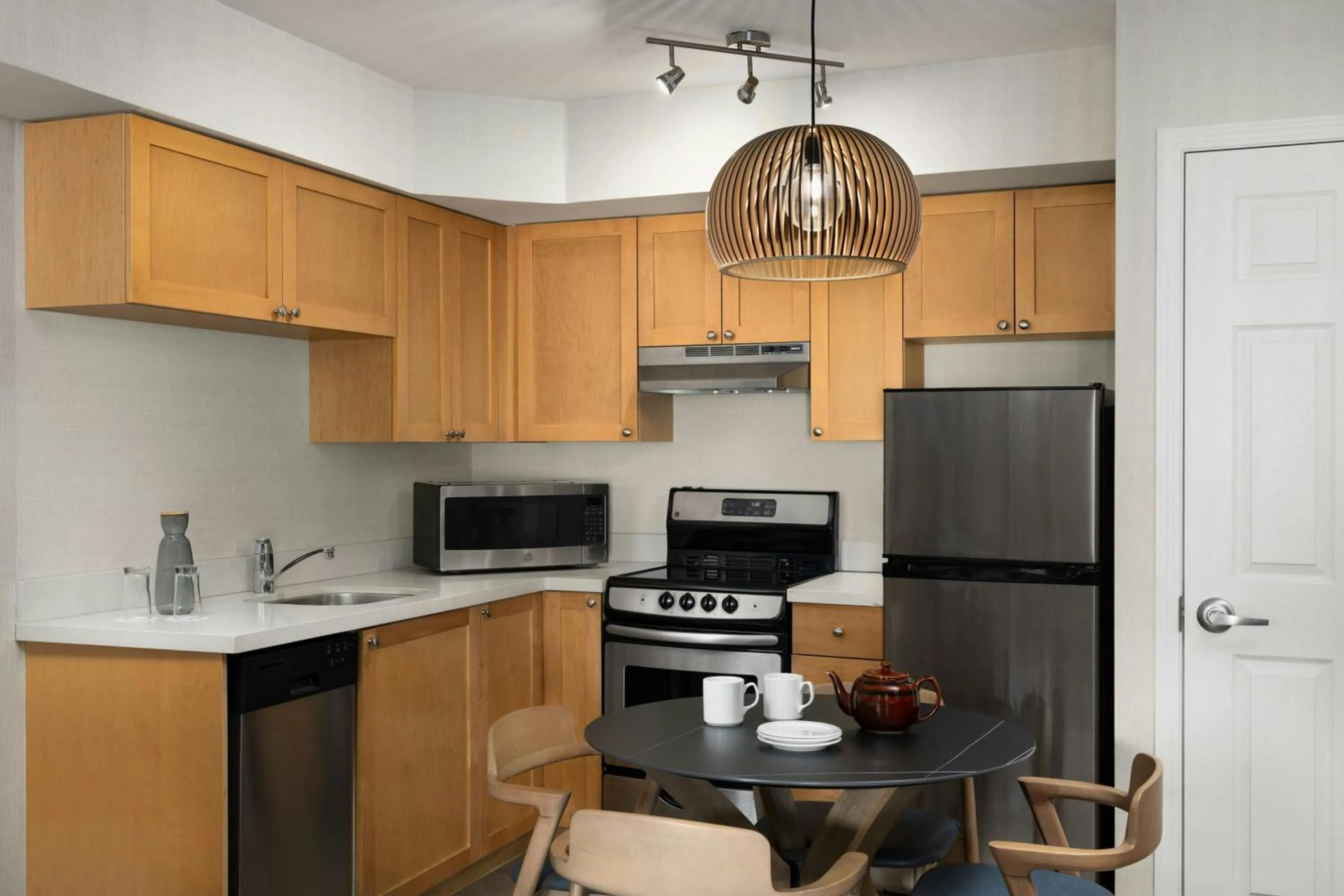 Kitchen or kitchenette in Delta Hotels by Marriott Whistler Village Suites