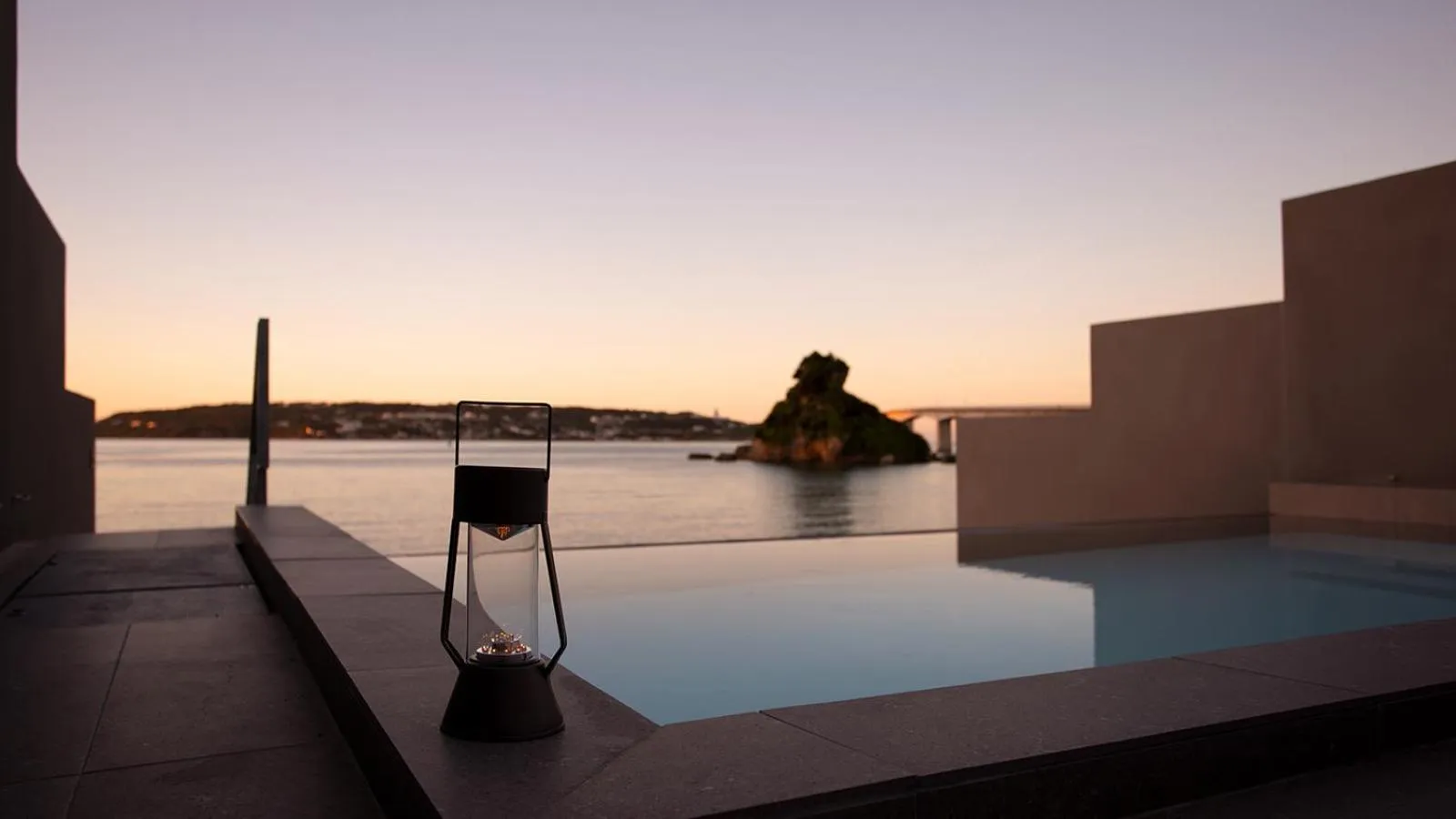 Pool view in Feliz Villa Suite Kourijima View