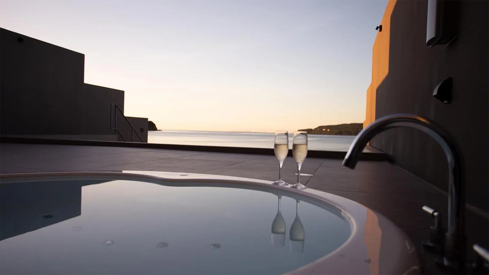 Sea view in Feliz Villa Suite Kourijima View