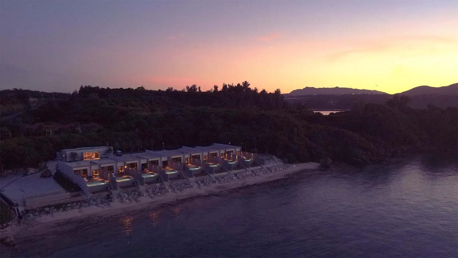 Property building in Feliz Villa Suite Kourijima View